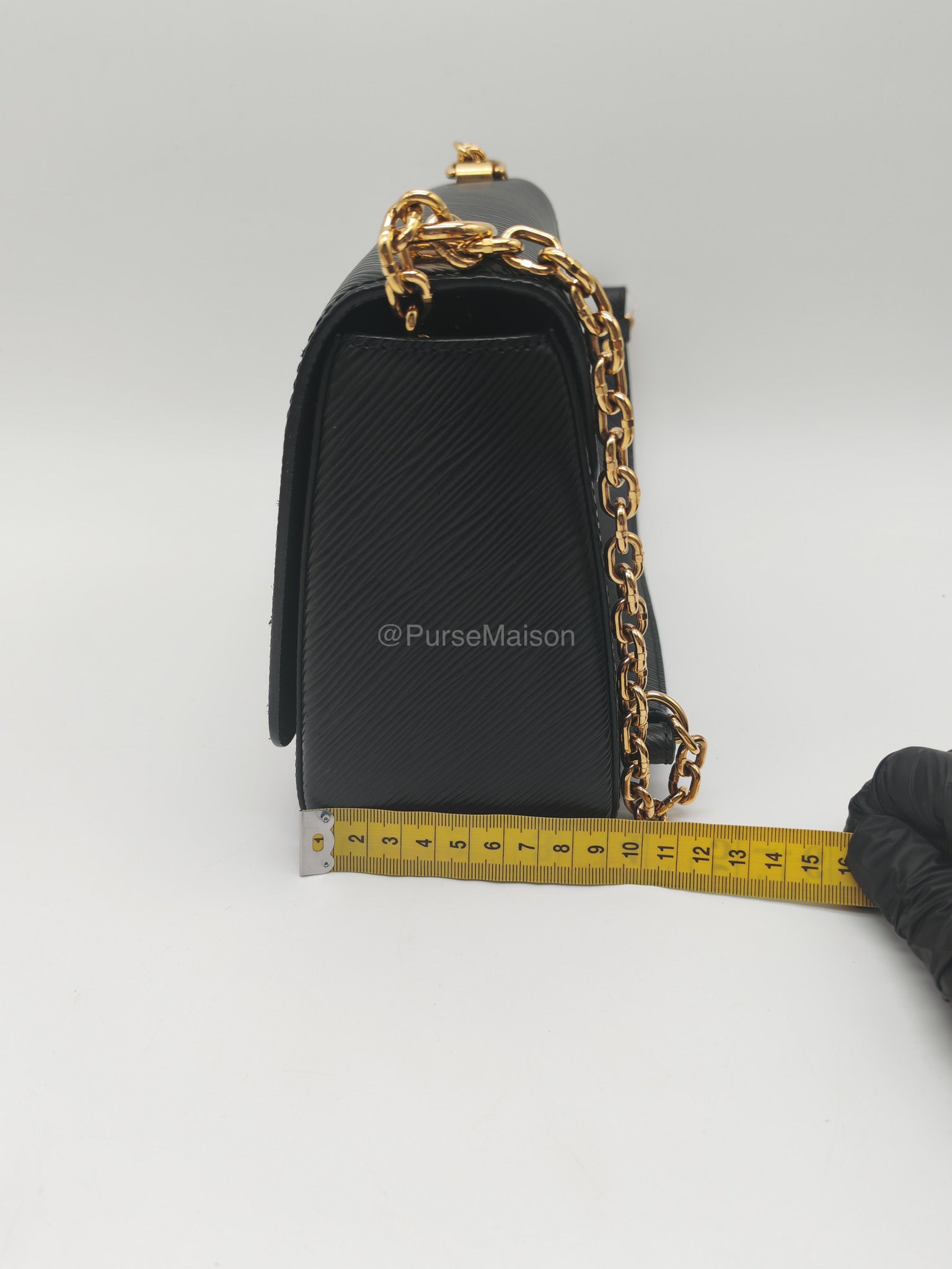 Louis Vuitton Twist MM in Black Epi Leather Shoulder Bag (Date Code:FL0199) | Purse Maison Luxury Bags Shop