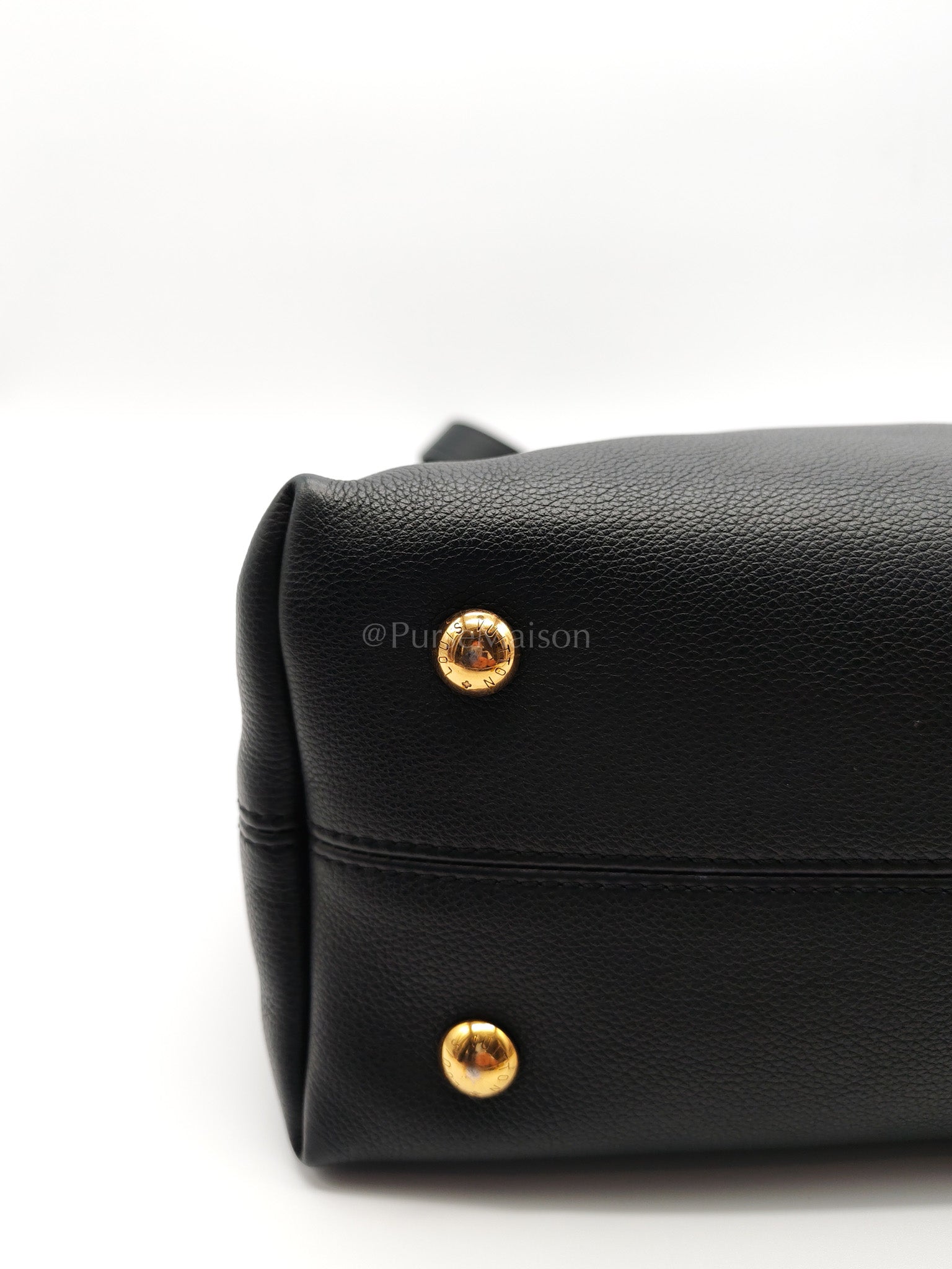 Low Key Hobo PM Black Grained Calfskin Leather Gold Hardware (Microchip) | Purse Maison Luxury Bags Shop