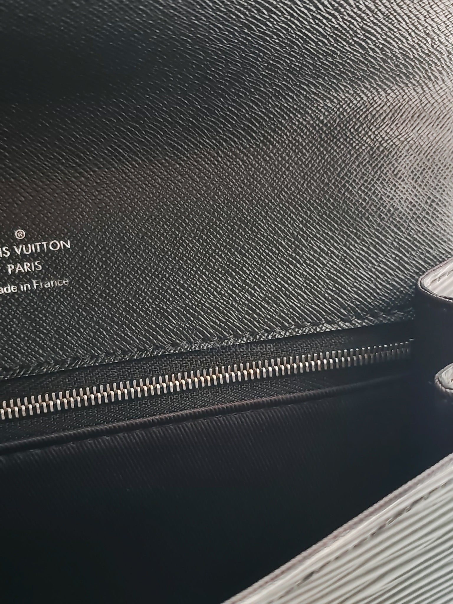 Clery Pochette in Black Epi Leather & Black/Silver Hardware (Datecode: SR2199)