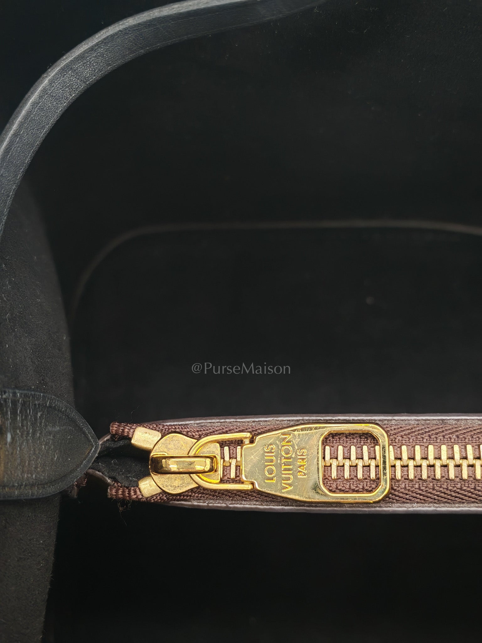 Neo Noe MM in Monogram Canvas & Black Leather Trim (Microchip)