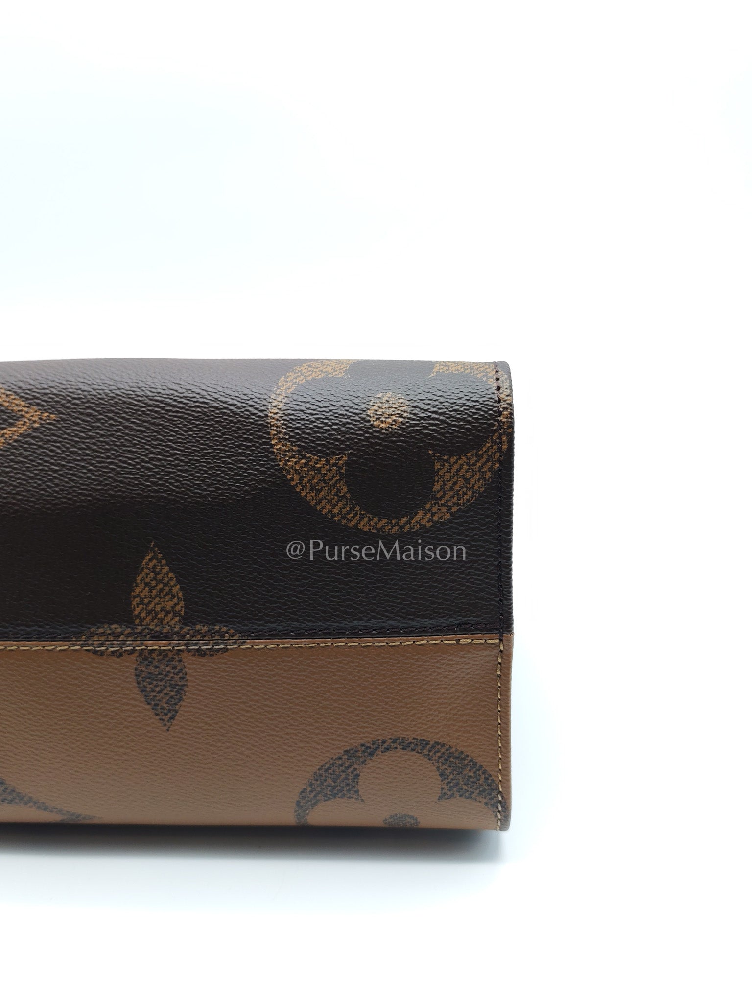 Louis Vuitton OntheGo MM in Reverse Monogram Canvas and Gold Hardware Microchip