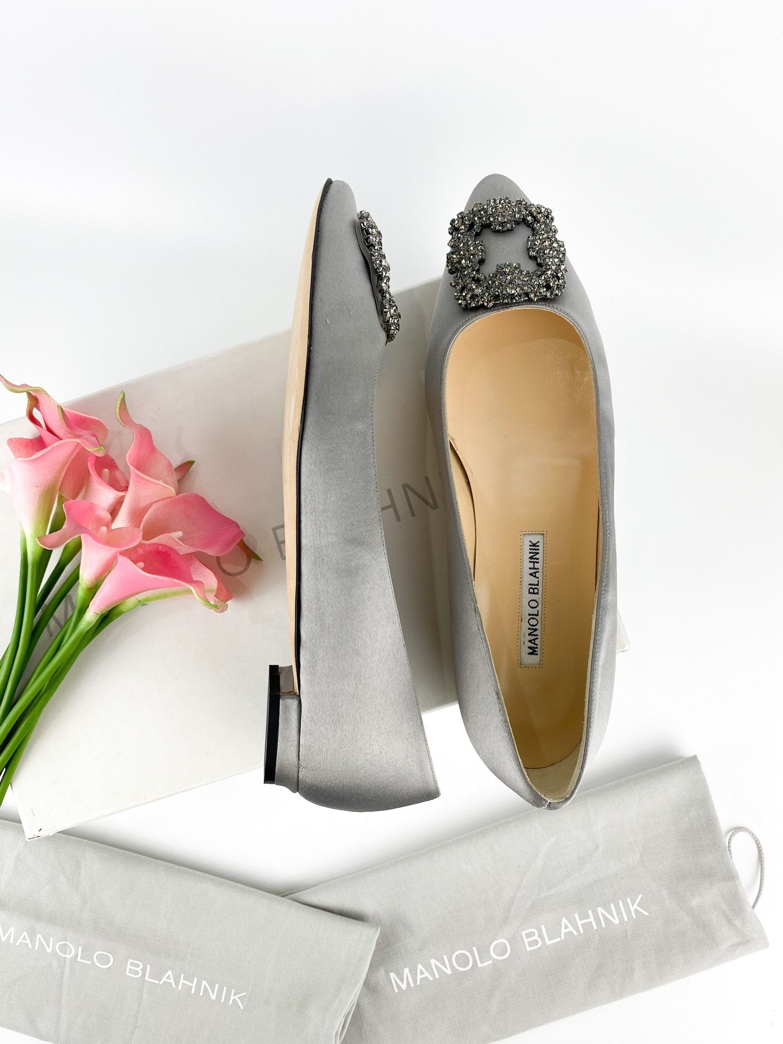 Manolo Blahnik Hangisi flats size 37.5