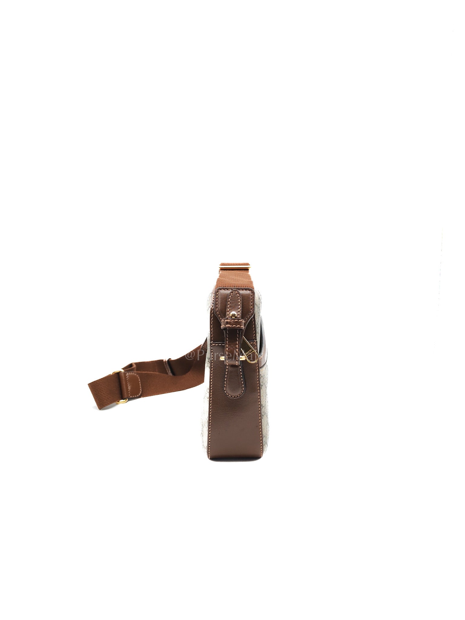Interlocking G Messenger Bag in GG Supreme Canvas and Gold Hardware