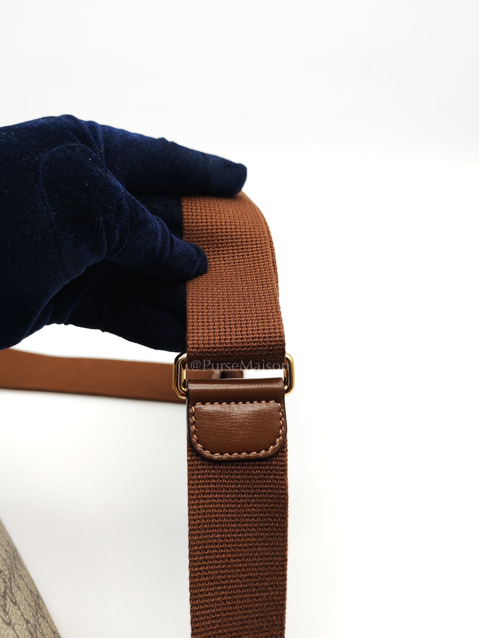 Interlocking G Messenger Bag in GG Supreme Canvas and Gold Hardware