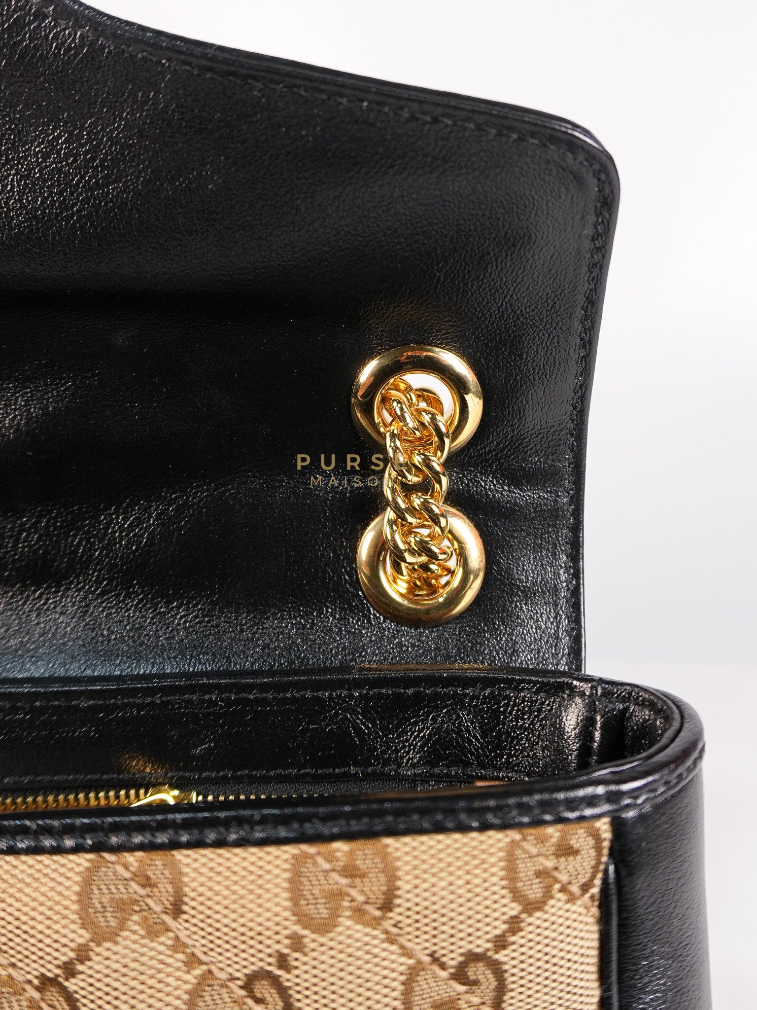 Marmont Flap Chain Shoulder Bag Small in GG Supreme Canvas (25cm x 7cm x 13cm) | Purse Maison Luxury Bags Shop