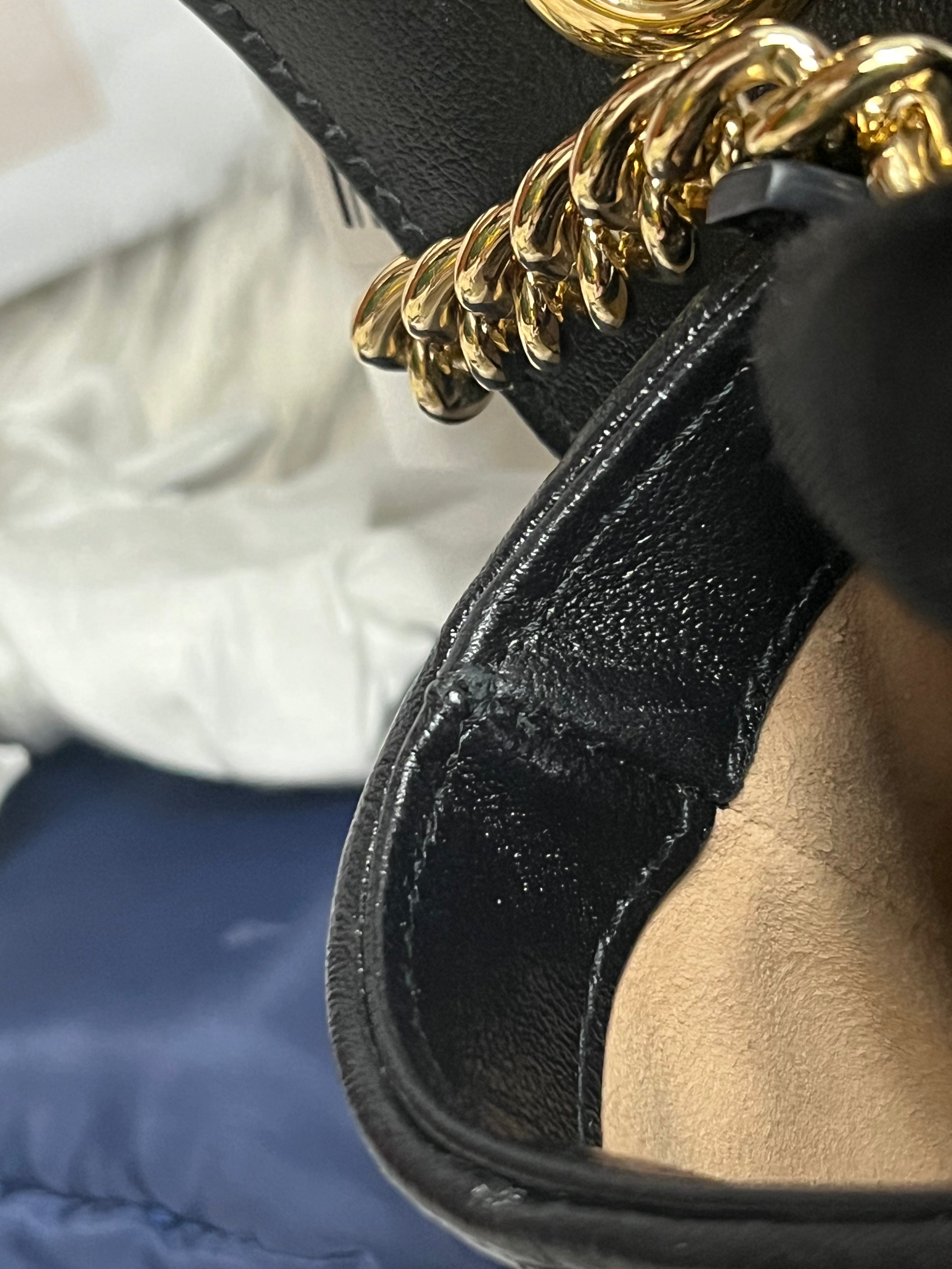 Marmont Flap Chain Shoulder Bag Small in GG Supreme Canvas (25cm x 7cm x 13cm) | Purse Maison Luxury Bags Shop