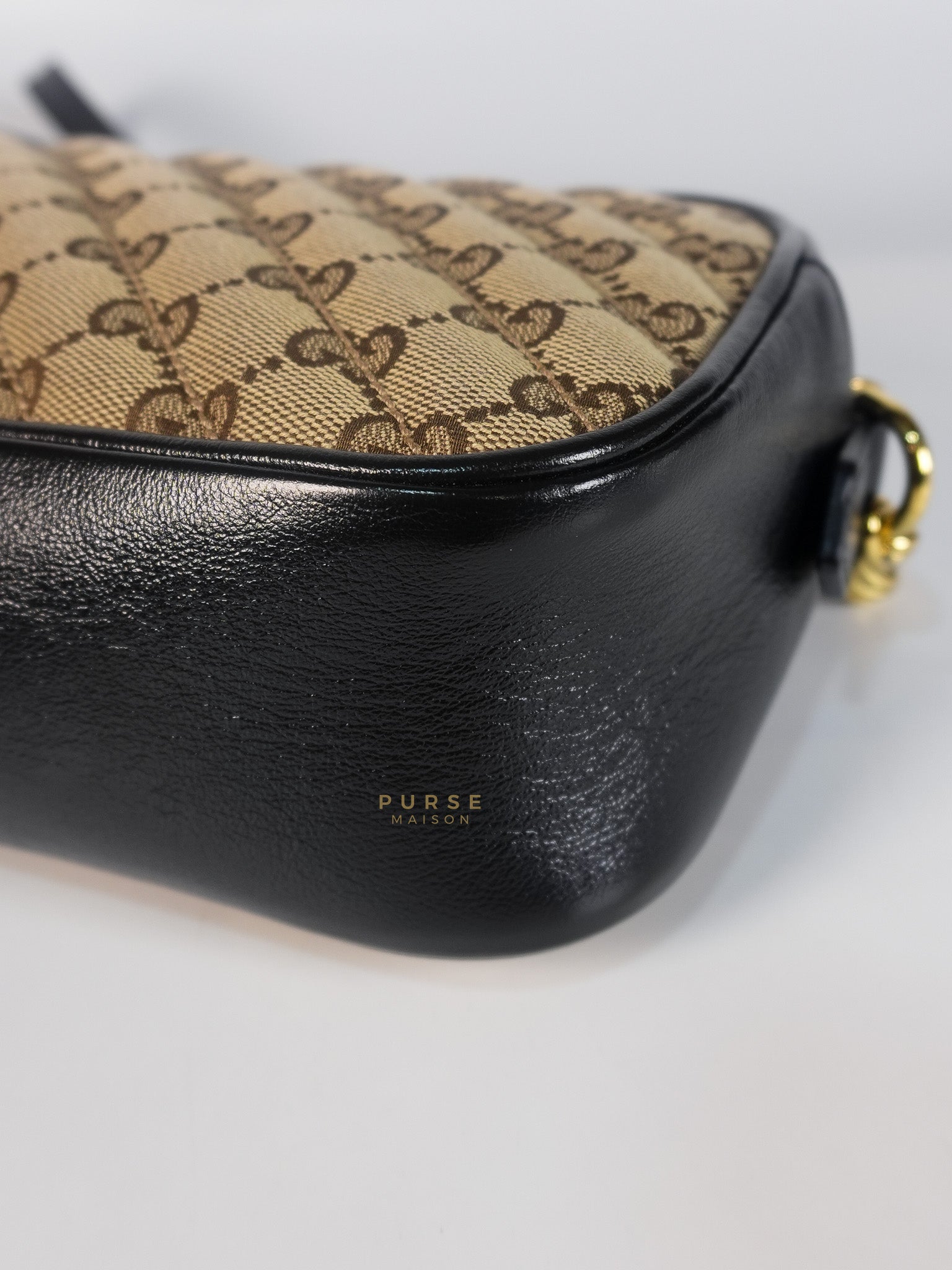 Marmont Small Camera Bag in GG Supreme Canvas | Purse Maison Luxury Bags Shop