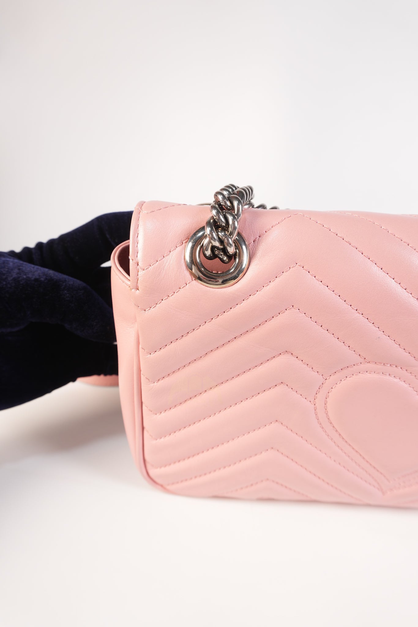 Marmont Small in Pink Matelasse Leather and Silver Hardware Crossbody Bag | Purse Maison Luxury Bags Shop