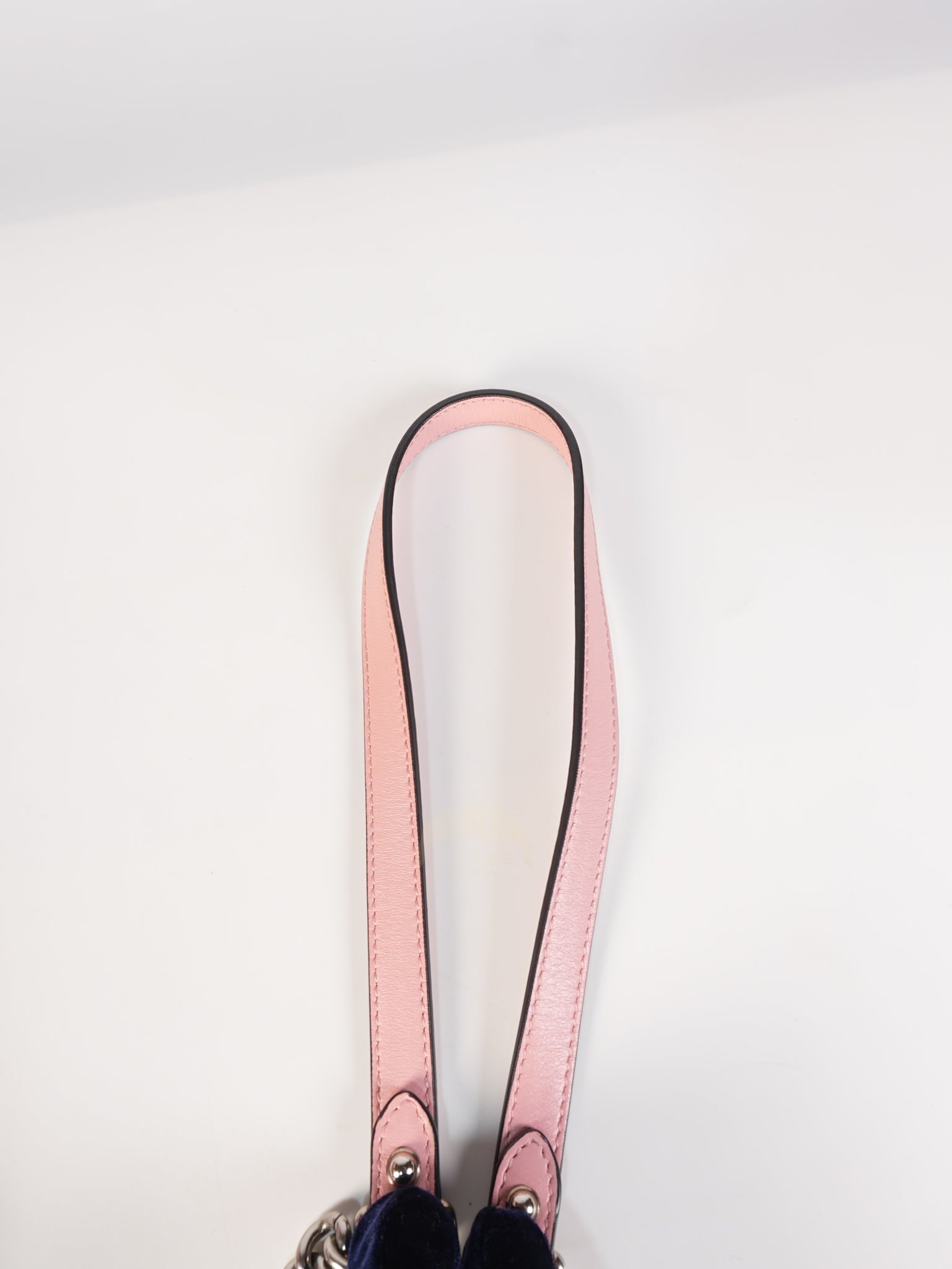 Marmont Small in Pink Matelasse Leather and Silver Hardware Crossbody Bag | Purse Maison Luxury Bags Shop
