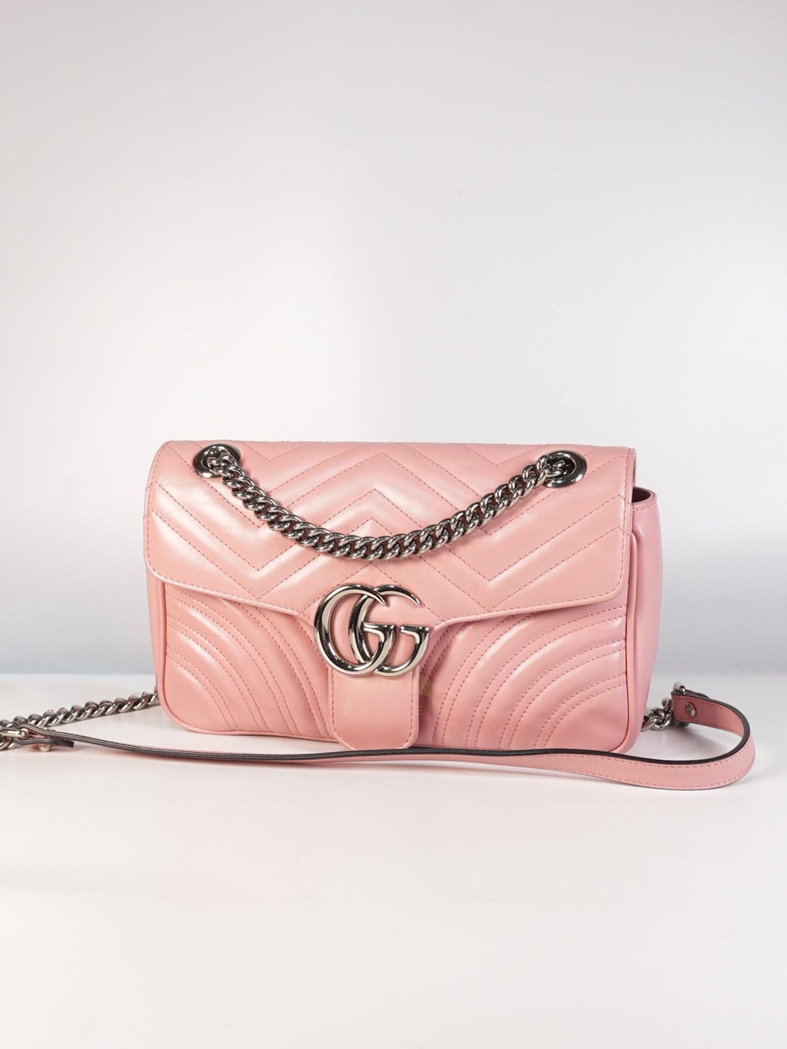Marmont Small in Pink Matelasse Leather and Silver Hardware Crossbody Bag | Purse Maison Luxury Bags Shop