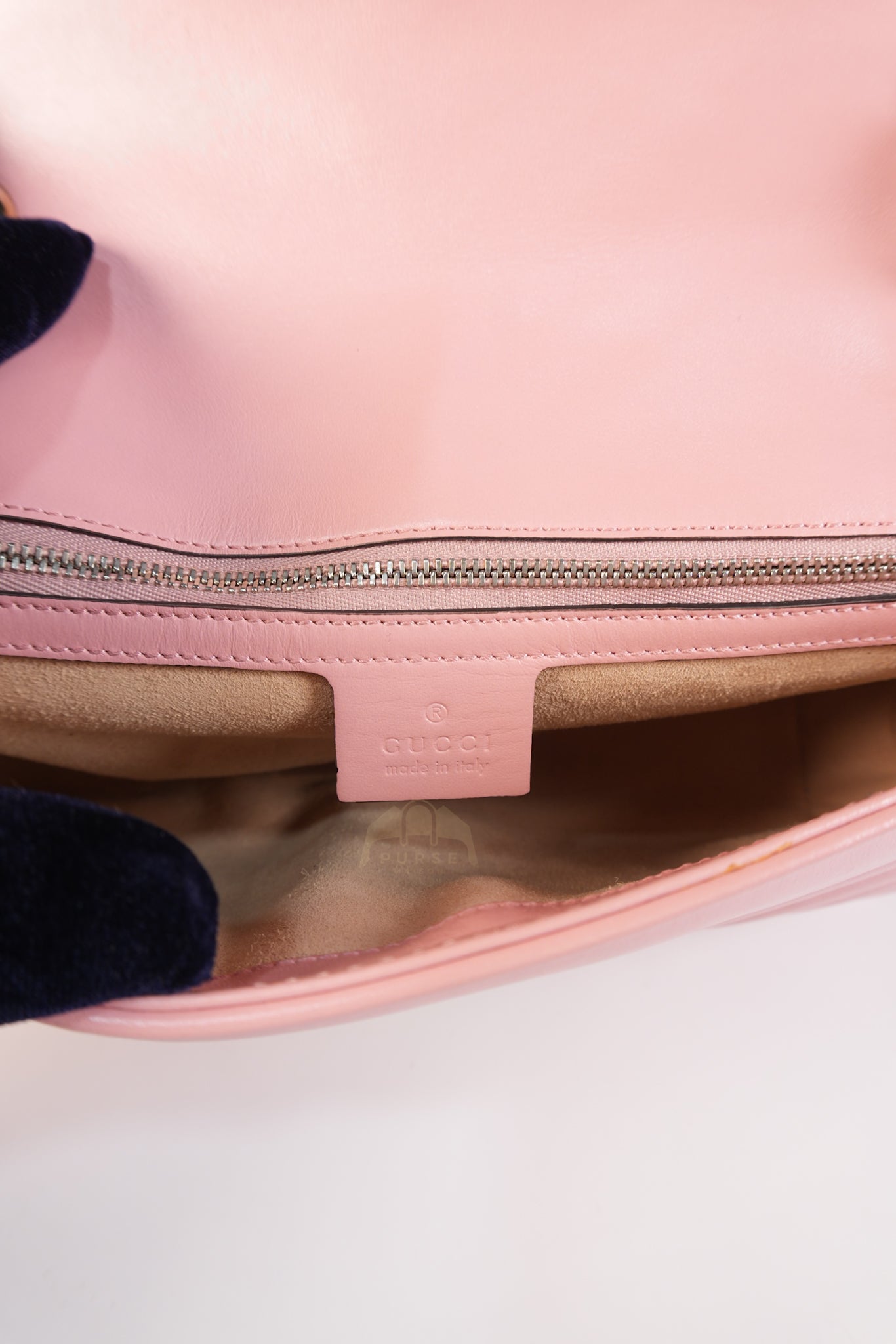 Marmont Small in Pink Matelasse Leather and Silver Hardware Crossbody Bag | Purse Maison Luxury Bags Shop