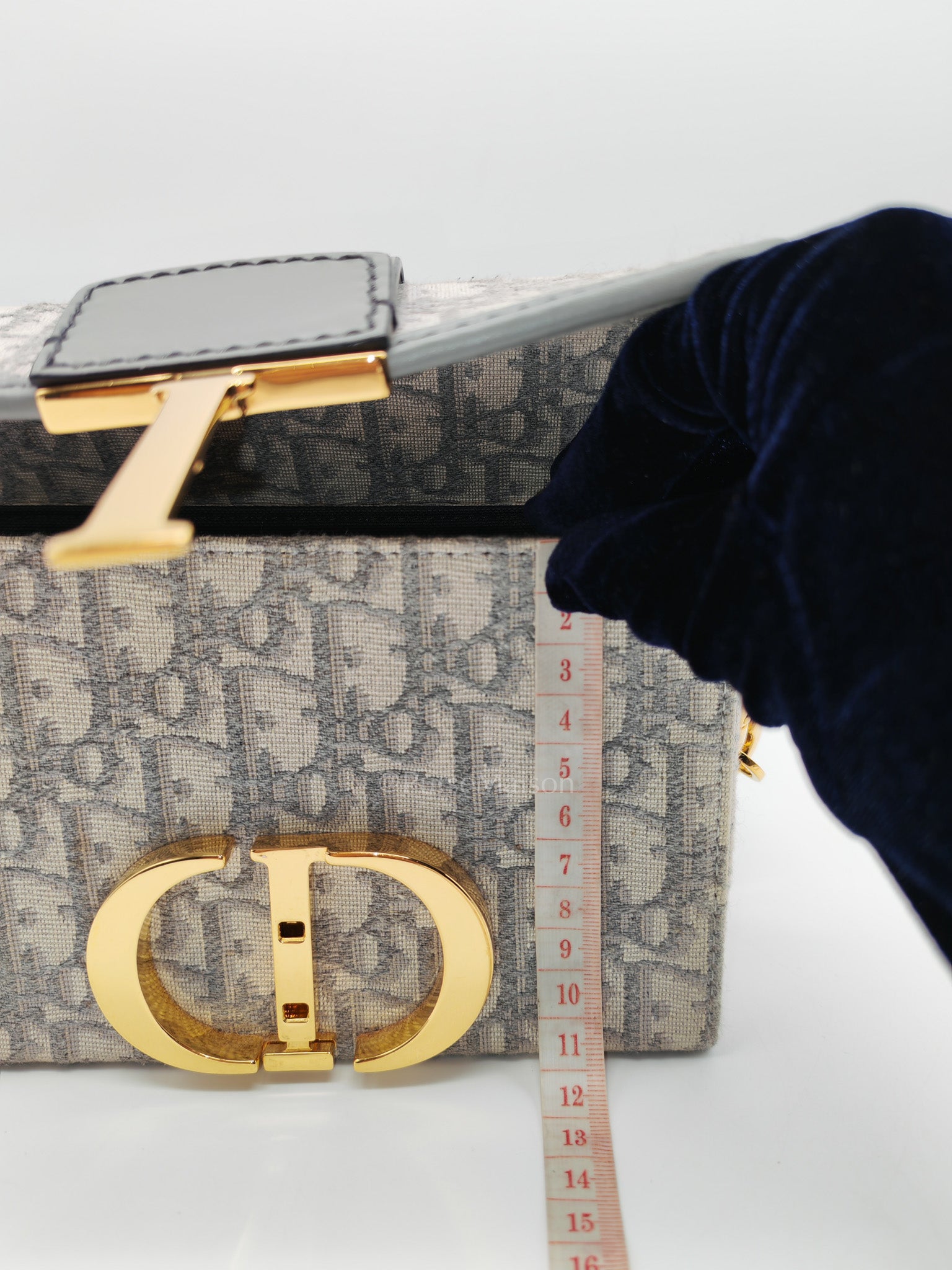 Dior 30 montaigne box bag oblique jacquard