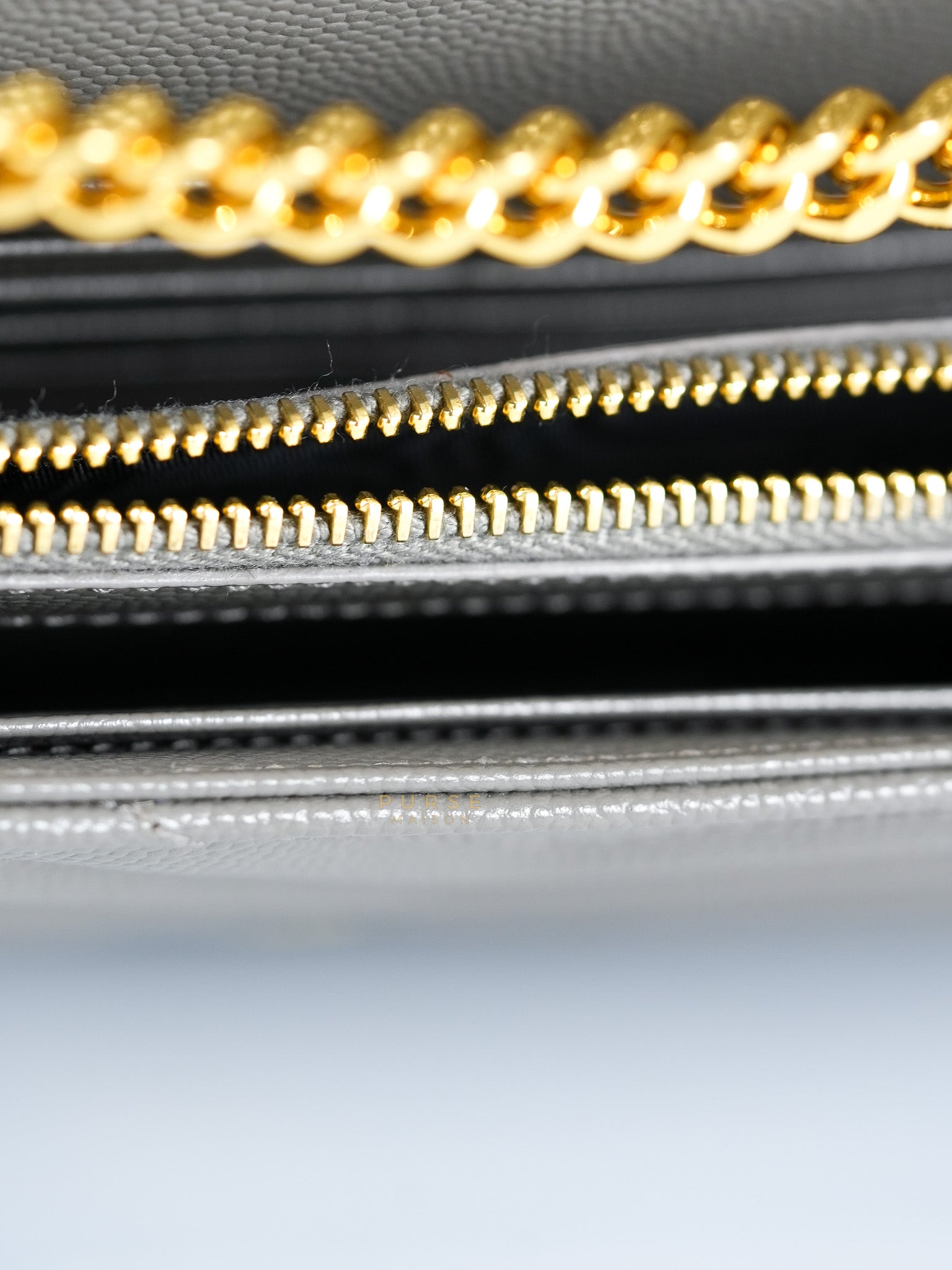 Matelasse Gray Medium Grained de Poudre Wallet on Chain | Purse Maison Luxury Bags Shop