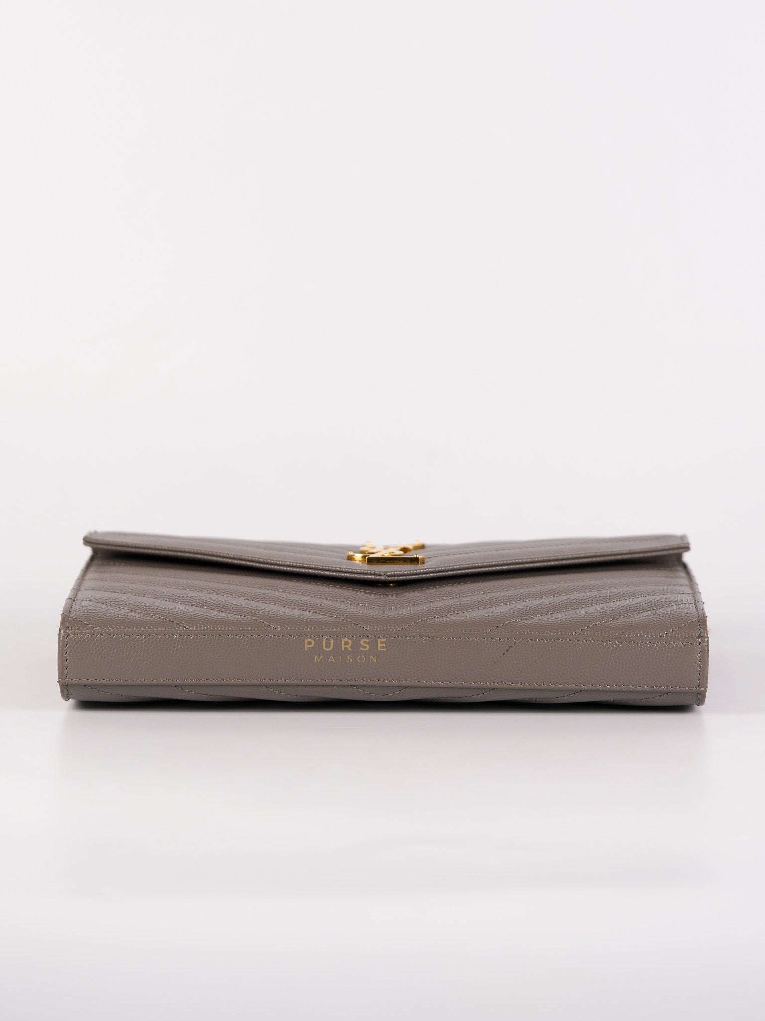 Matelasse Gray Medium Grained de Poudre Wallet on Chain | Purse Maison Luxury Bags Shop