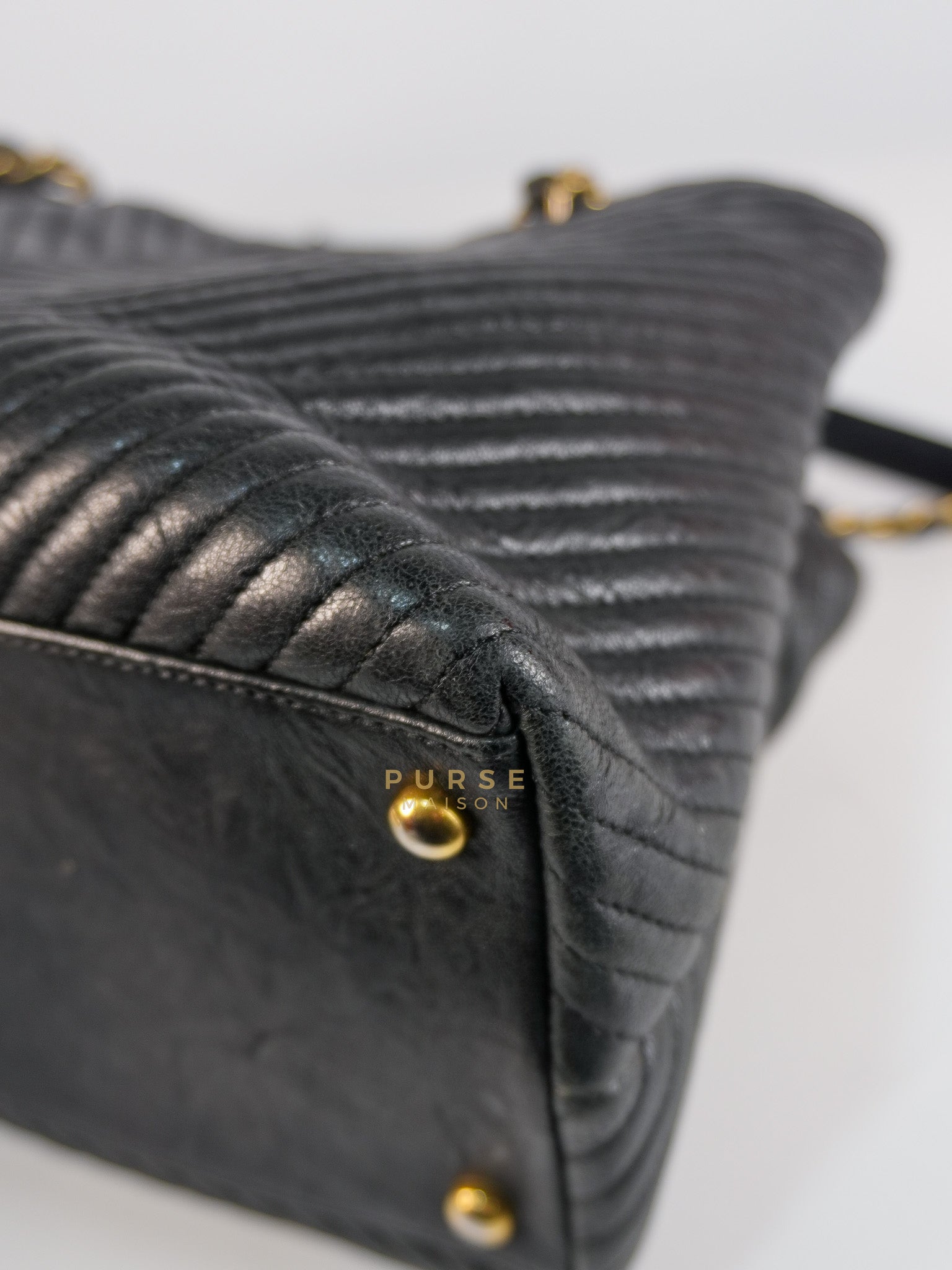Medallion Charm in Black Chevron Calfskin Leather Tote Bag Series 18 | Purse Maison Luxury Bags Shop