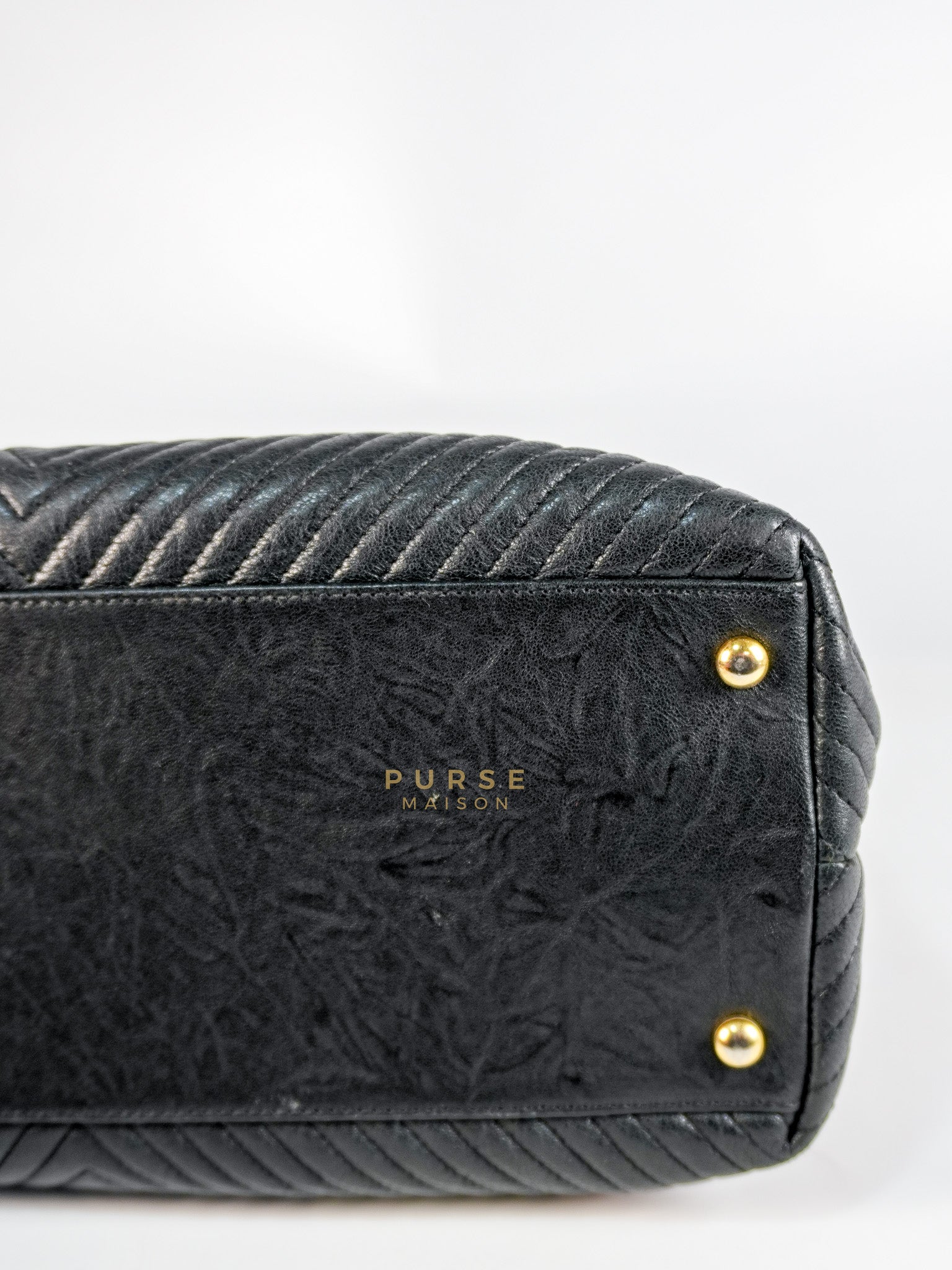 Medallion Charm in Black Chevron Calfskin Leather Tote Bag Series 18 | Purse Maison Luxury Bags Shop