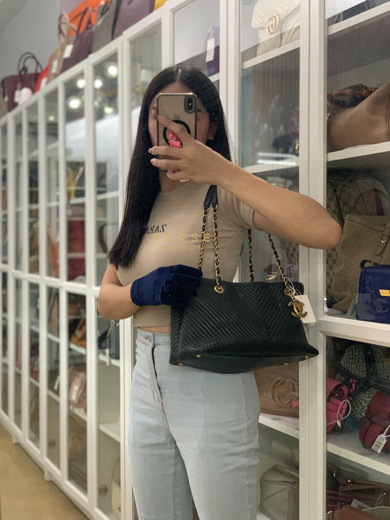 Medallion Charm in Black Chevron Calfskin Leather Tote Bag Series 18 | Purse Maison Luxury Bags Shop