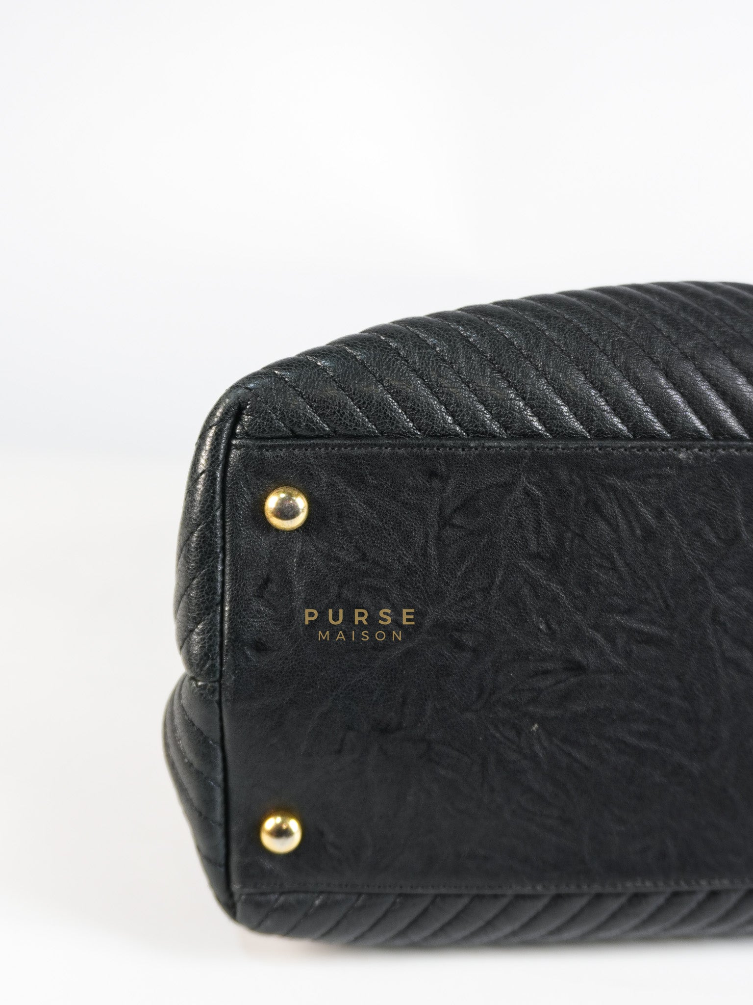Medallion Charm in Black Chevron Calfskin Leather Tote Bag Series 18 | Purse Maison Luxury Bags Shop
