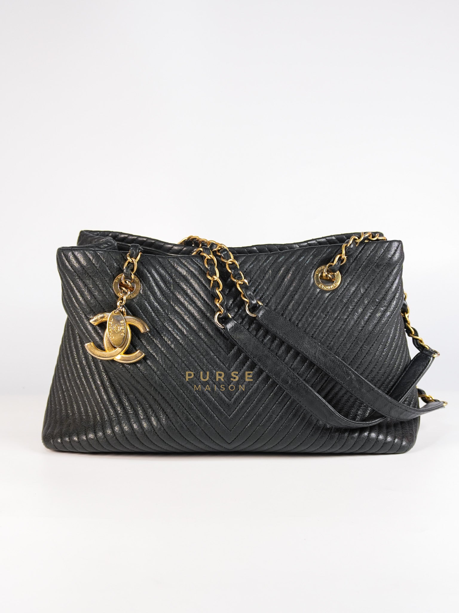 Medallion Charm in Black Chevron Calfskin Leather Tote Bag Series 18 | Purse Maison Luxury Bags Shop