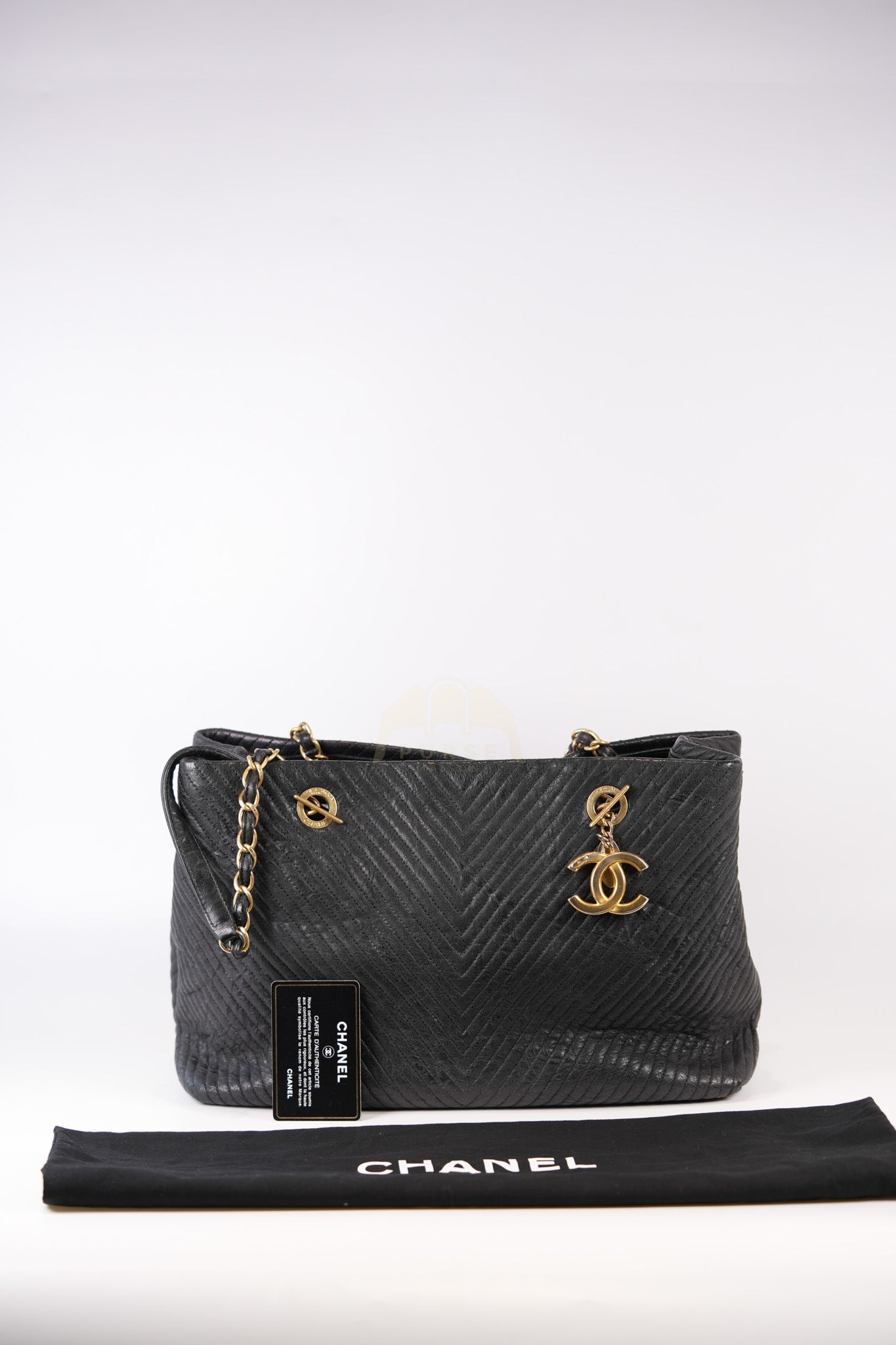 Medallion Charm Tote Bag in Black Chevron Lambskin Leather & Gold Hardware Series 21 | Purse Maison Luxury Bags Shop