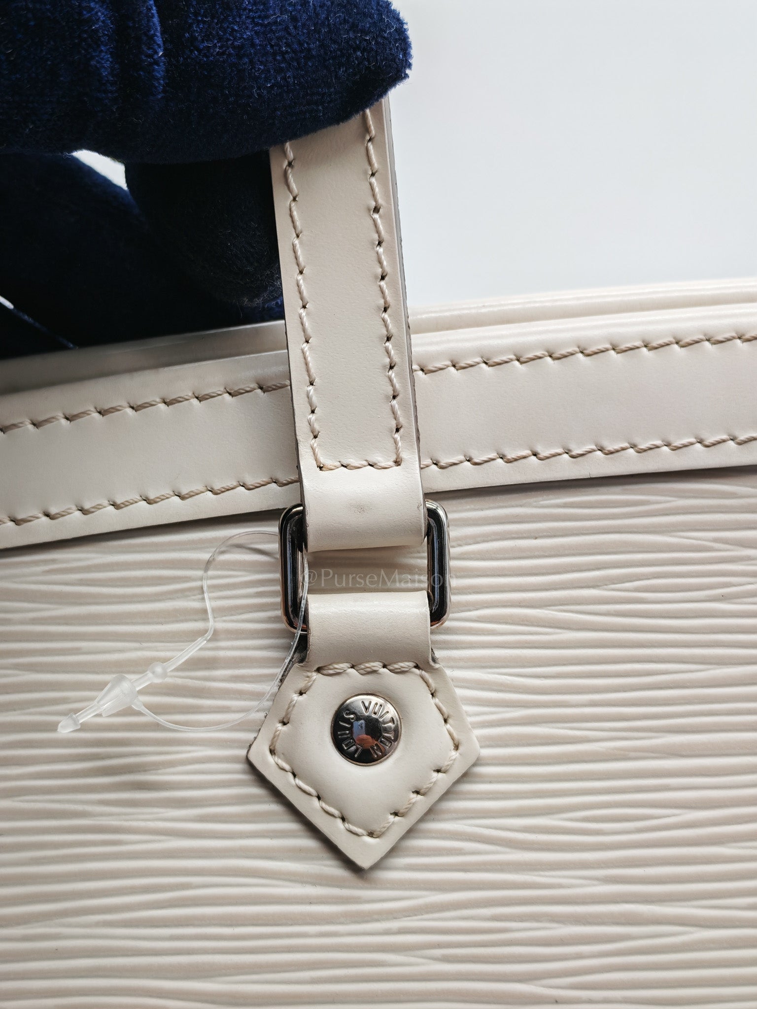 Medeleine GM Bag in White Epi Leather & Silver Hardware (Datecode: AR1099) | Purse Maison Luxury Bags Shop