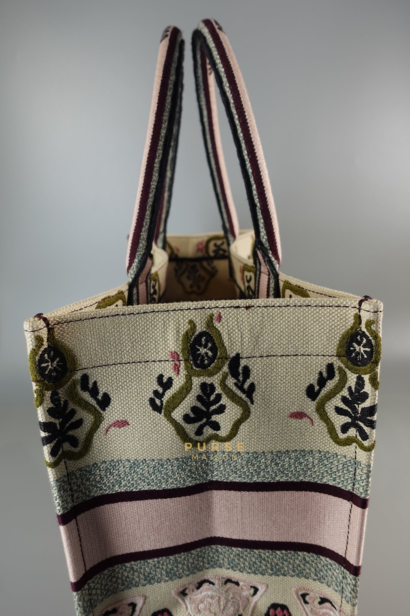 Medium Booktote Pre-Fall 2019 Embroidered Canvas | Purse Maison Luxury Bags Shop