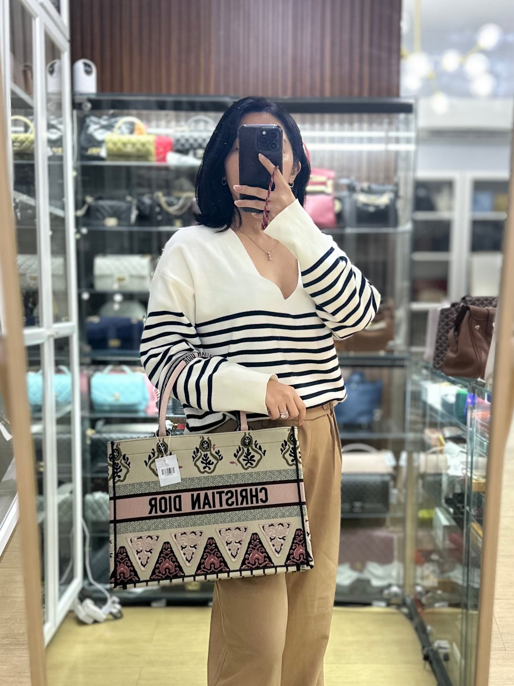 Medium Booktote Pre-Fall 2019 Embroidered Canvas | Purse Maison Luxury Bags Shop