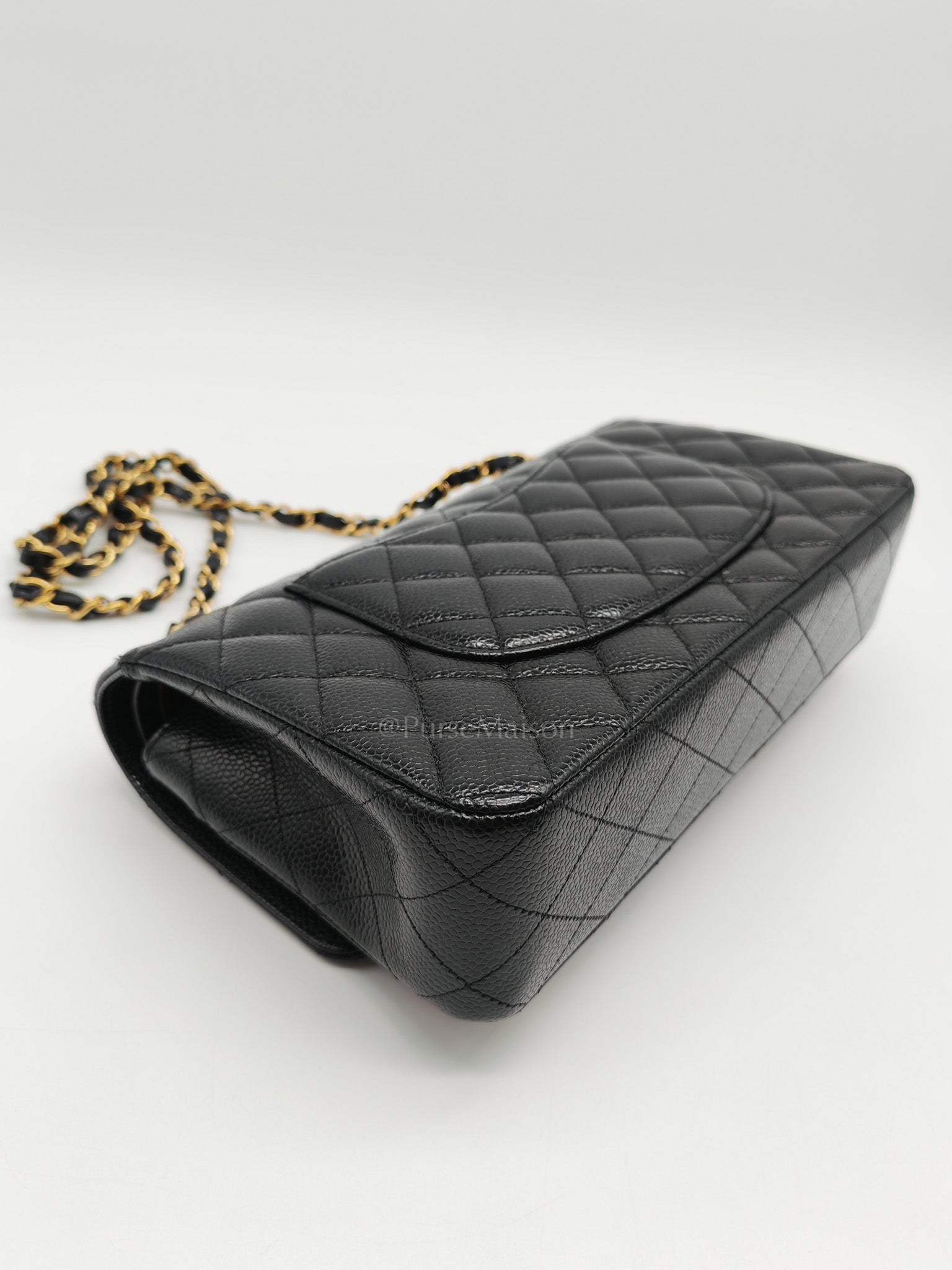 Medium Classic Double Flap Caviar GHW Microchip Unused Year 2022 K860XGCK