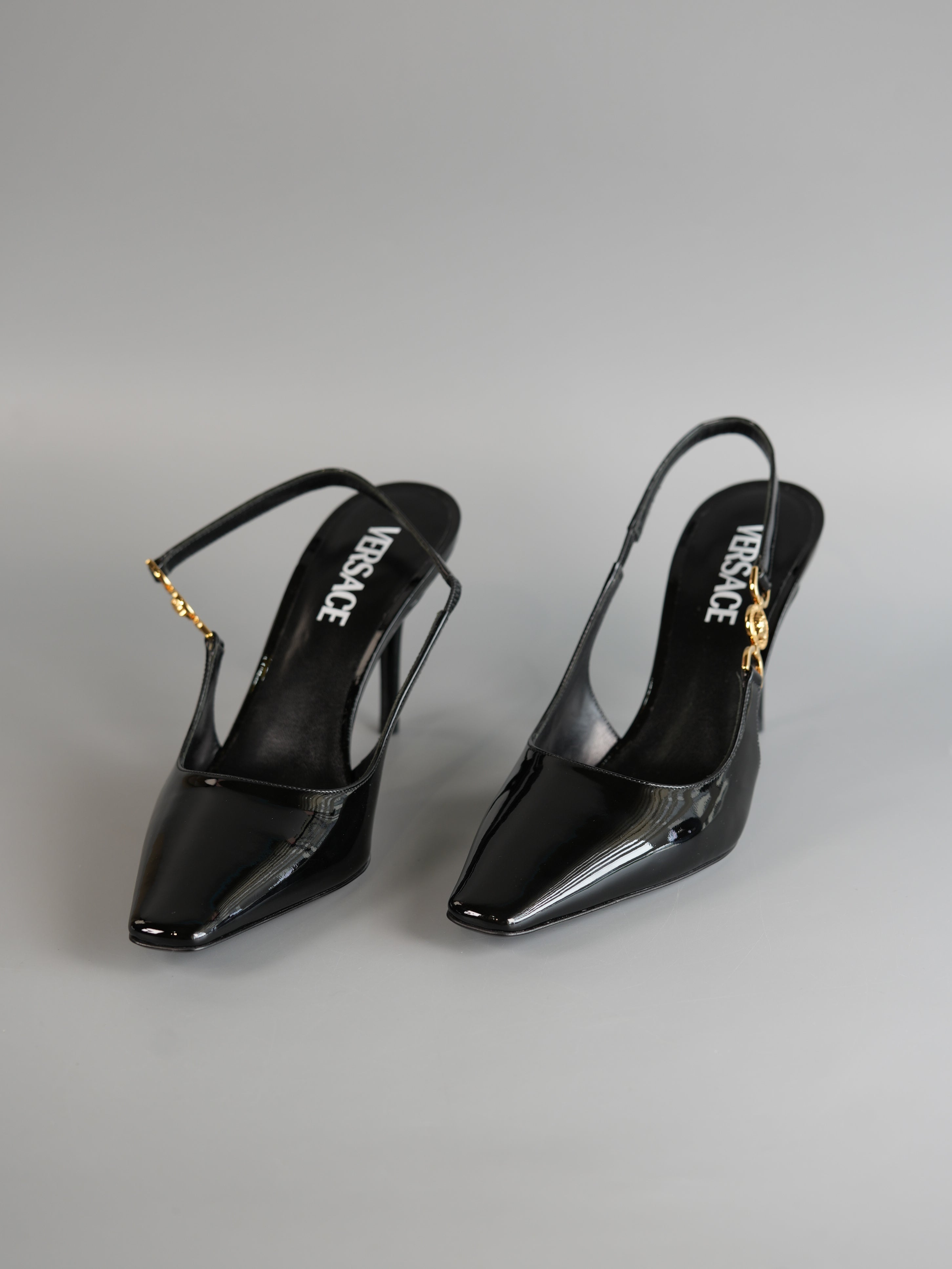 Medusa ‘95 Slingback Pump in Black Patent Leather Size 38 (27cm) | Purse Maison Luxury Bags Shop