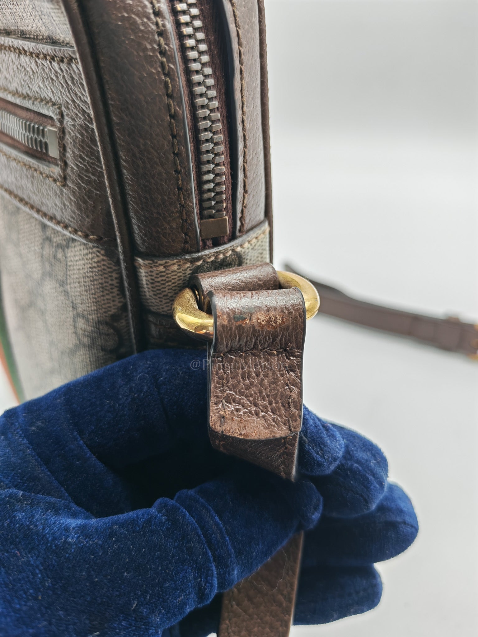 Ophidia Messenger Bag Small in GG Supreme Canvas & Gold Hardware