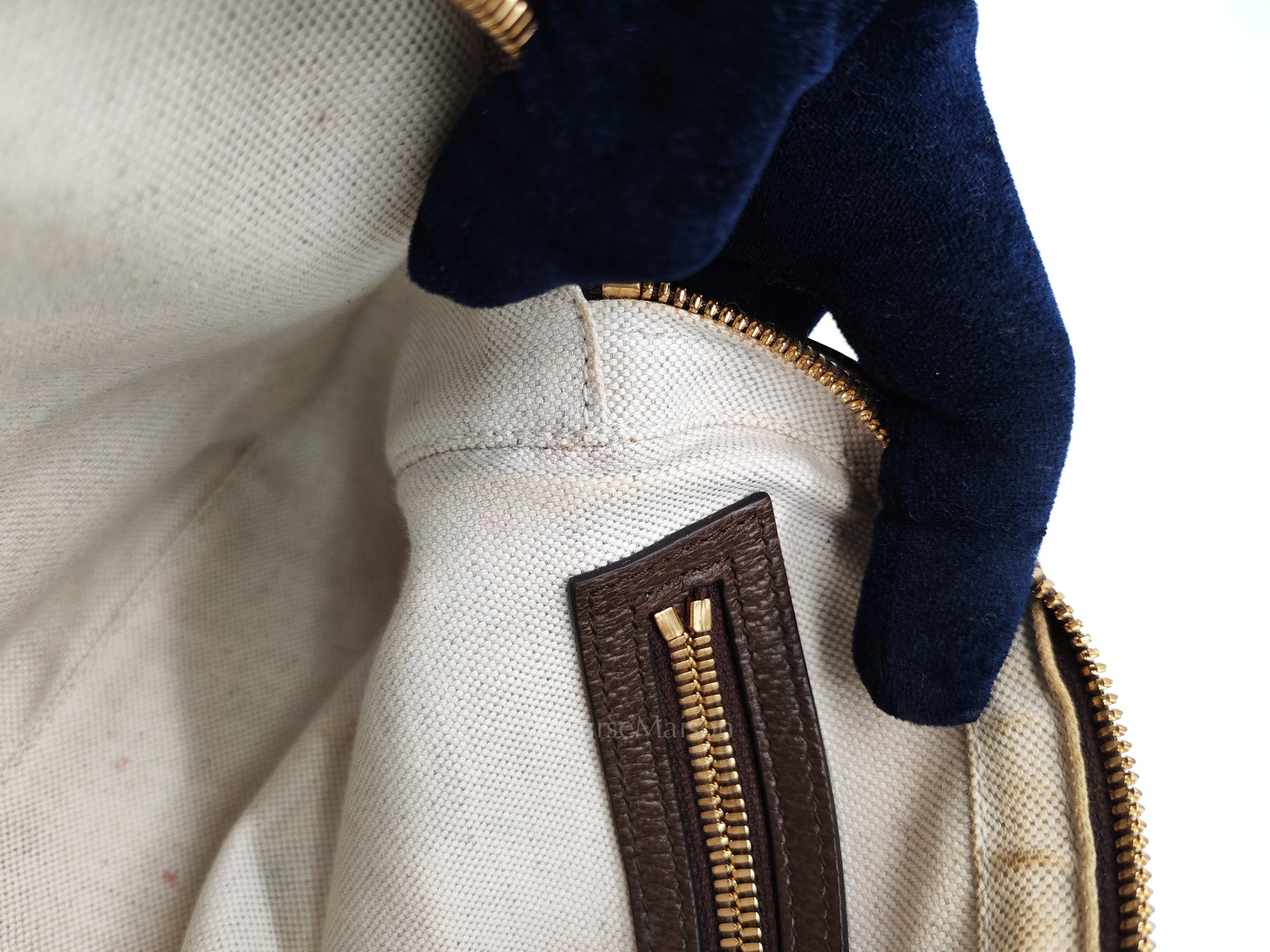 Messenger Bag in Ebony Jumbo GG Canvas | Purse Maison Luxury Bags Shop