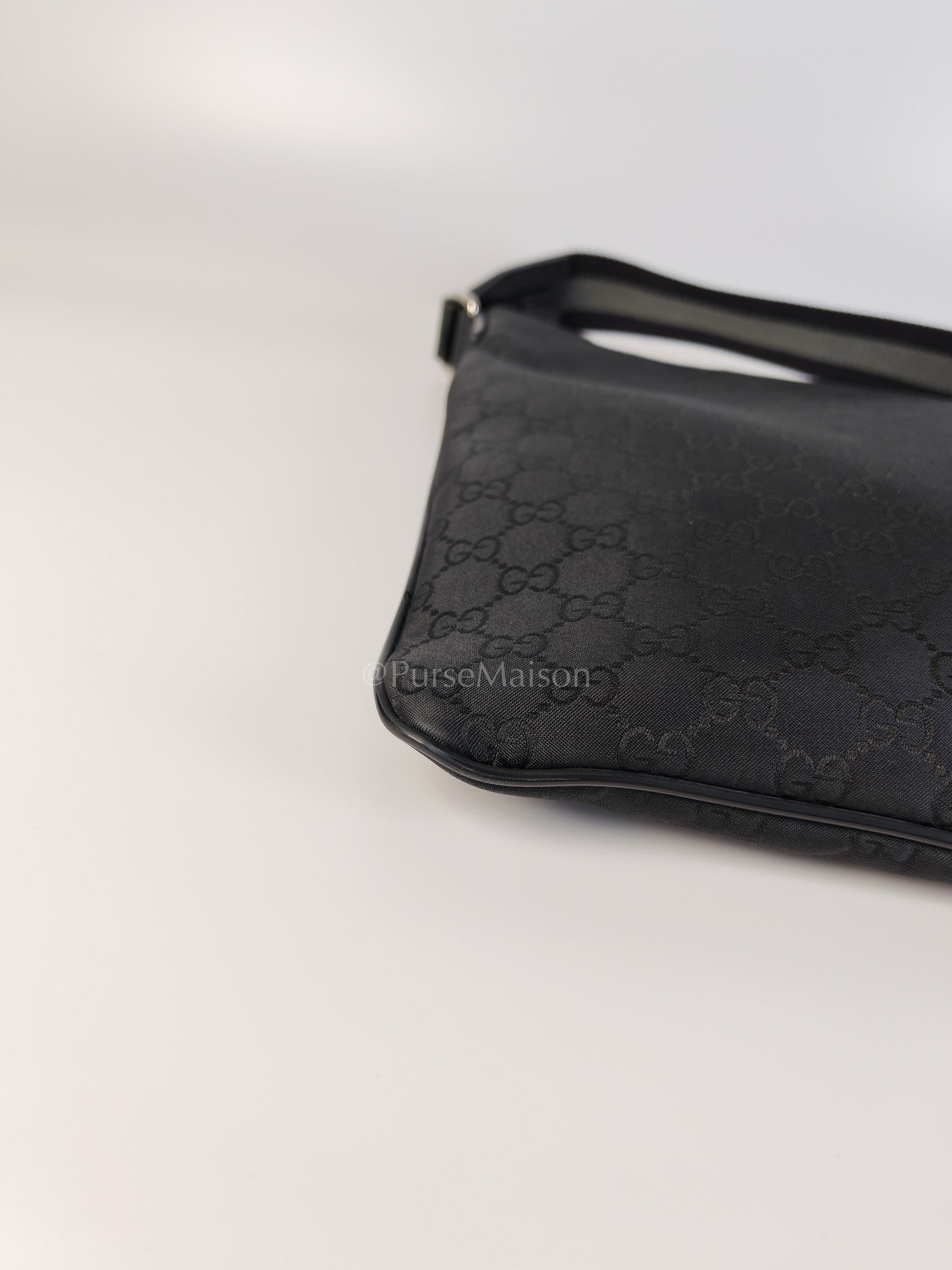 Messenger Bag in GG Guccissima Web Black Canvas | Purse Maison Luxury Bags Shop