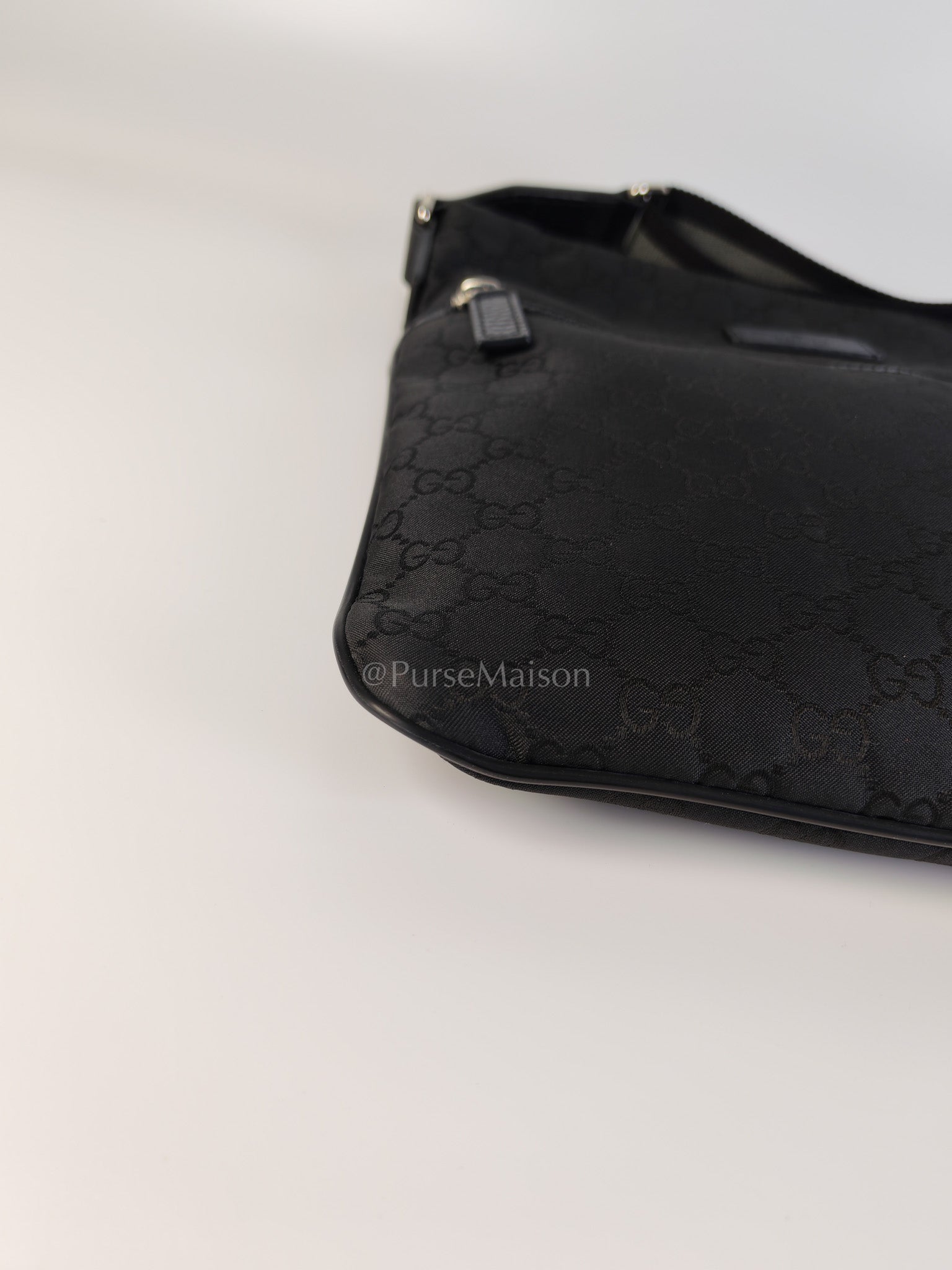 Messenger Bag in GG Guccissima Web Black Canvas | Purse Maison Luxury Bags Shop