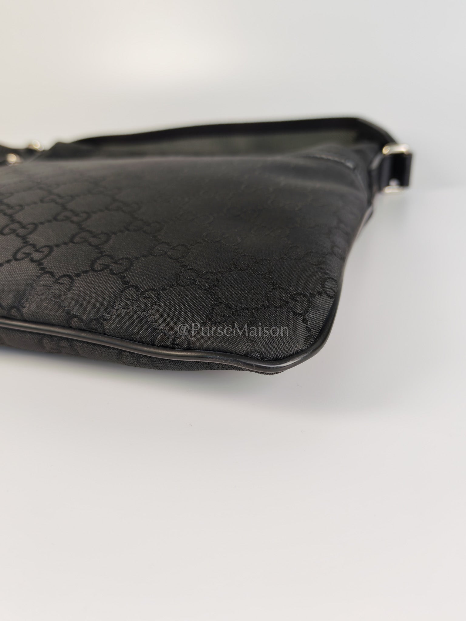 Messenger Bag in GG Guccissima Web Black Canvas | Purse Maison Luxury Bags Shop