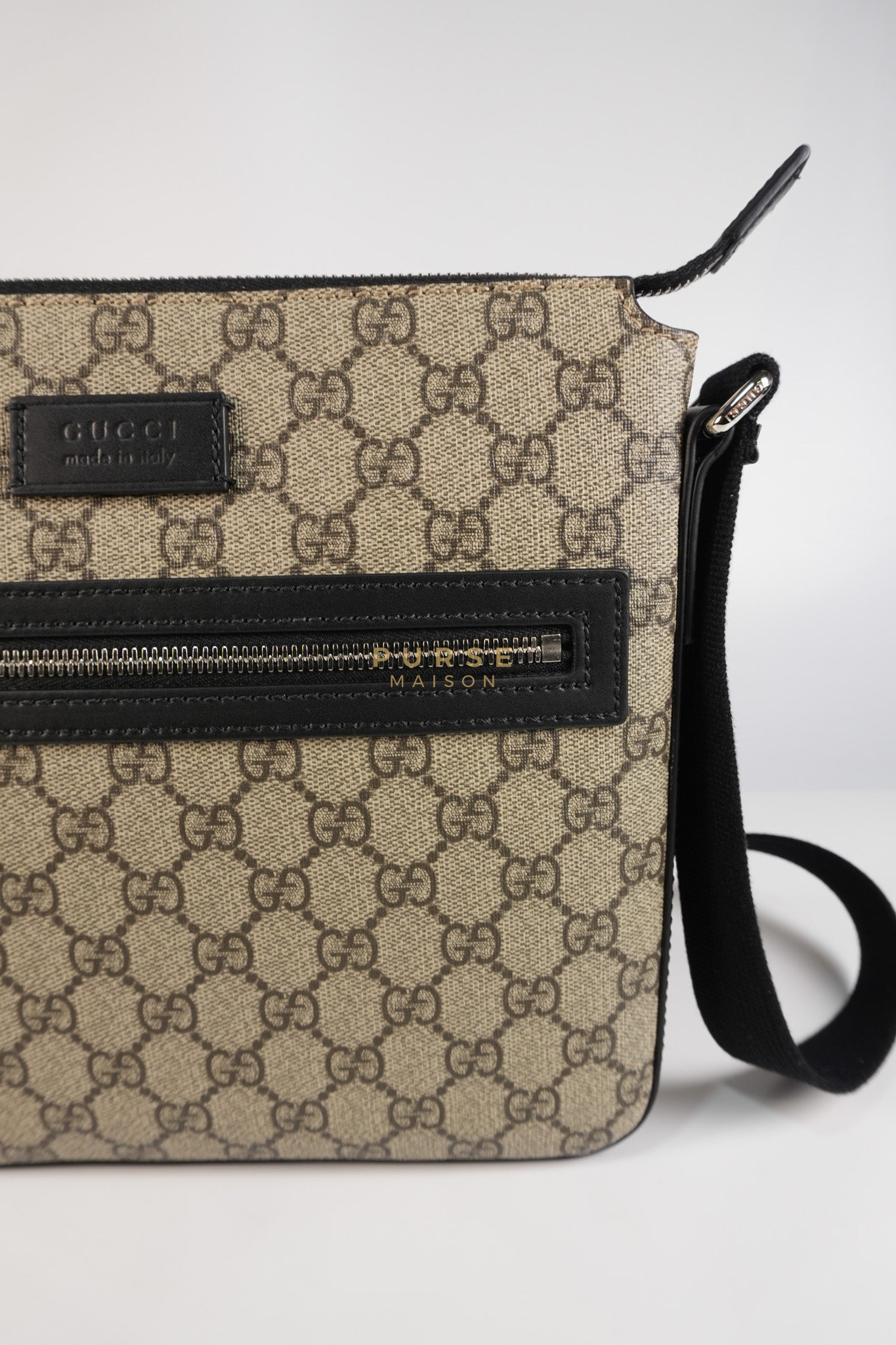 Messenger Bag in GG Supreme Canvas & Silver Hardware | Purse Maison Luxury Bags Shop