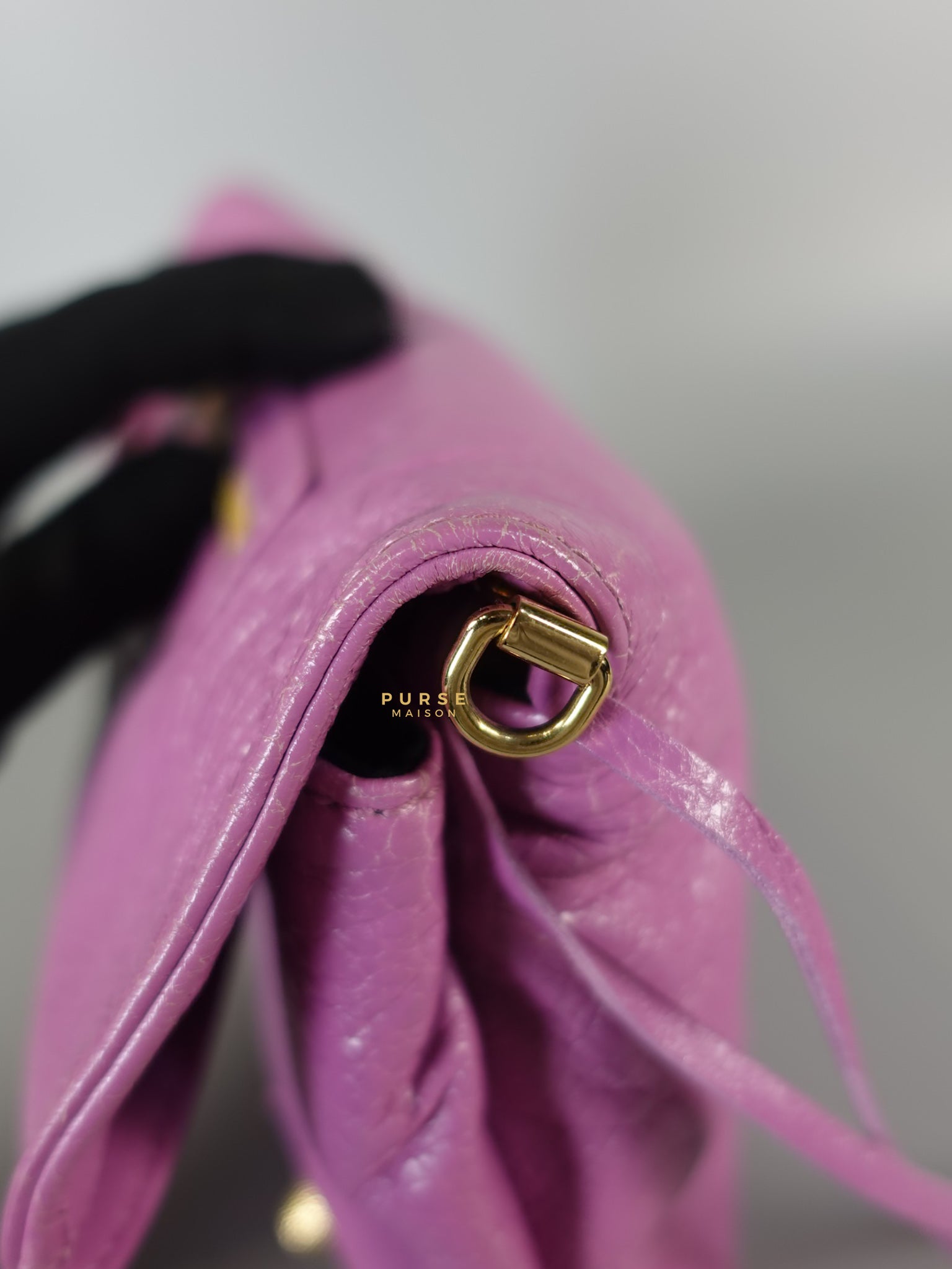 Metallic Edge Pink Envelope Sling Bag | Purse Maison Luxury Bags Shop