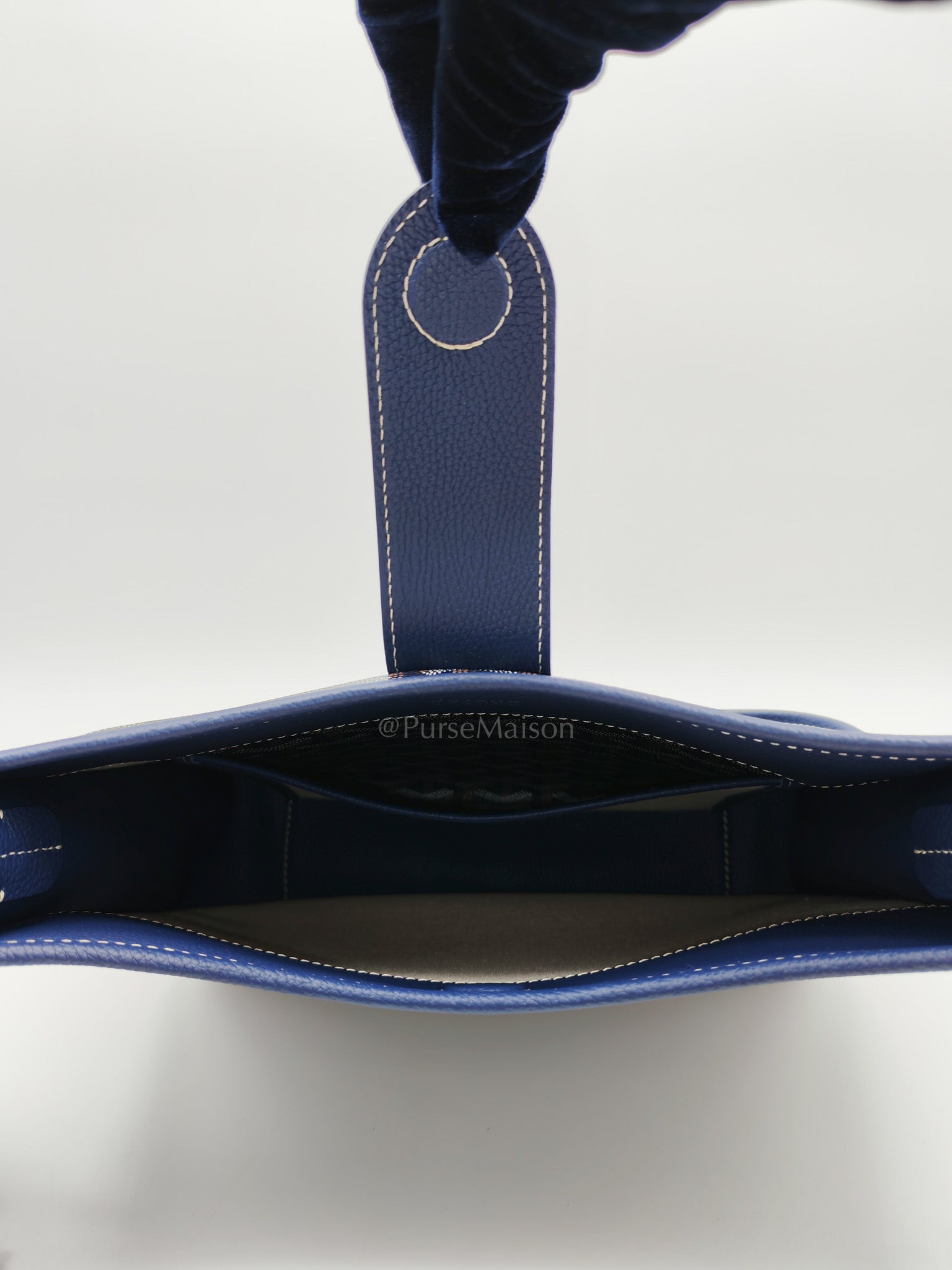 Sac Musette in Navy Blue/Bleu Marine Goyardine Canvas