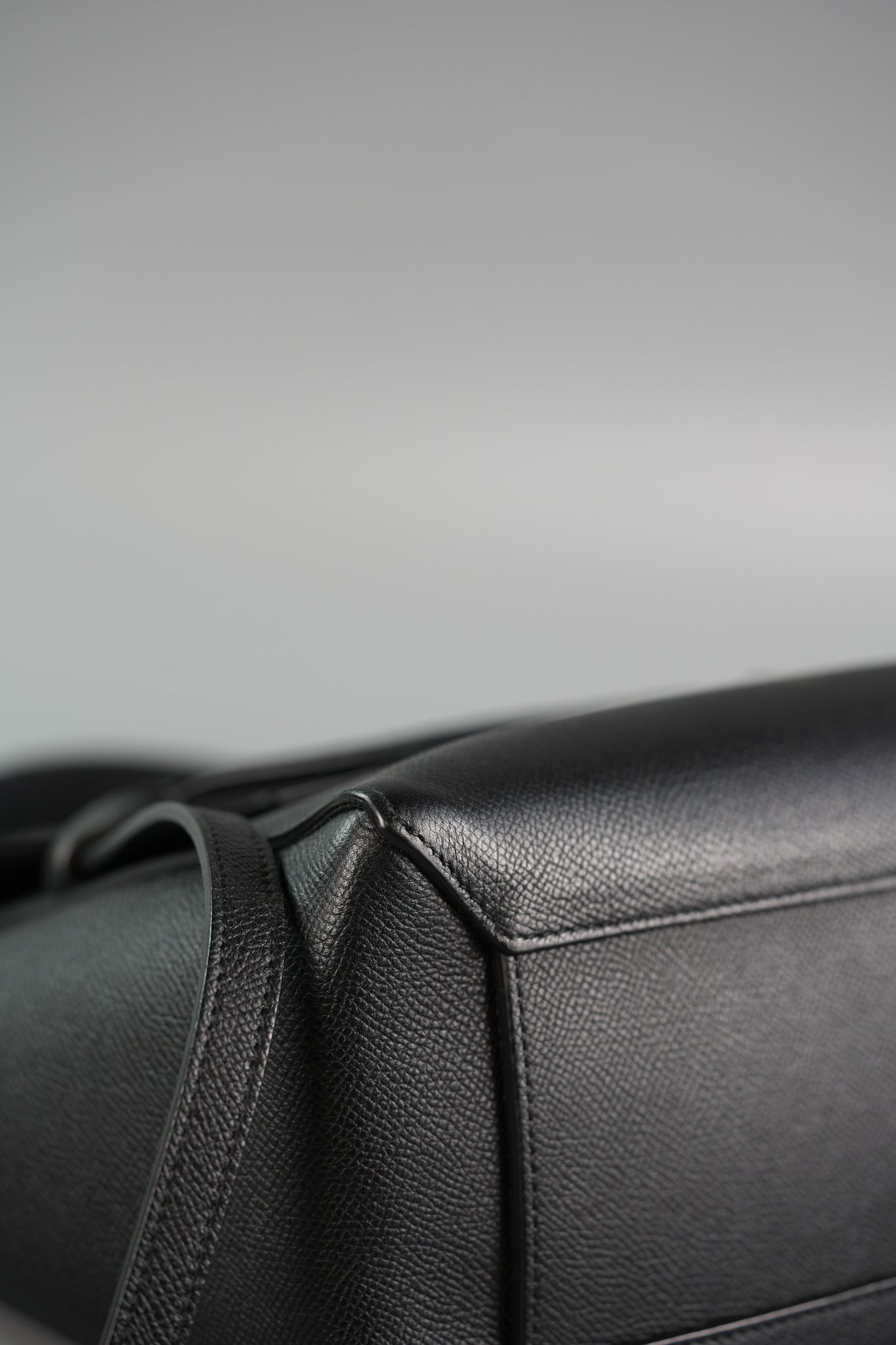 Micro Belt Bag in Black Grained Calfskin Leather | Purse Maison Luxury Bags Shop