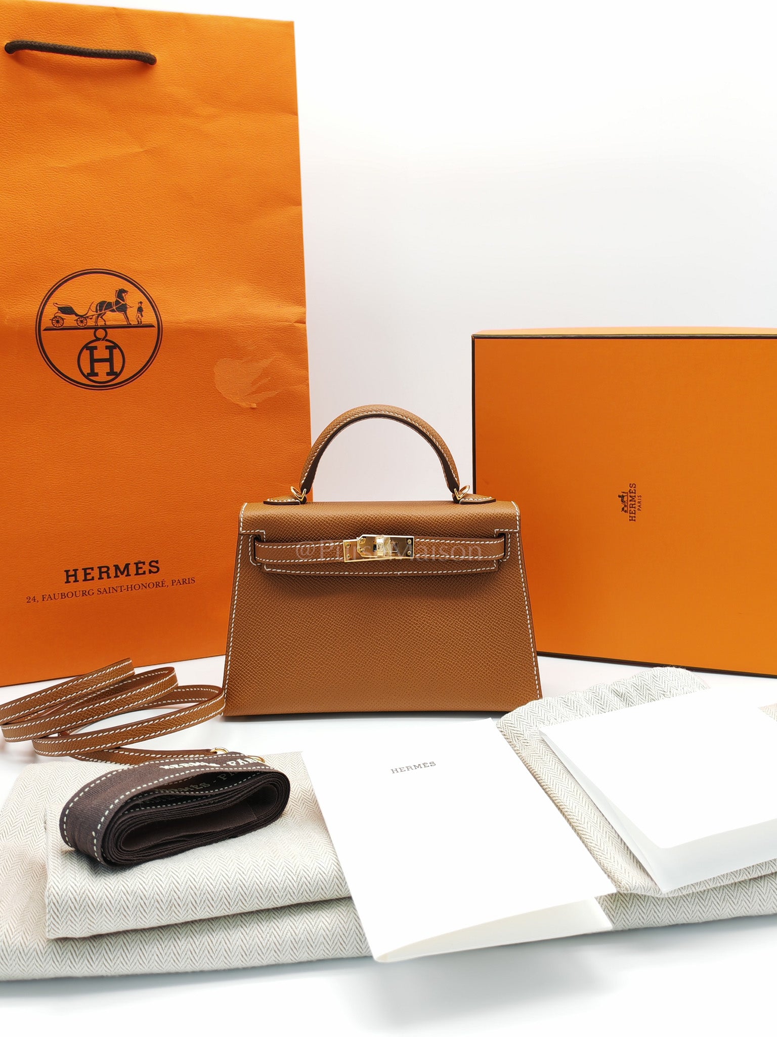 Mini Kelly in Gold Epsom Leather Gold Hardware Stamp B(2023) | Purse Maison Luxury Bags Shop