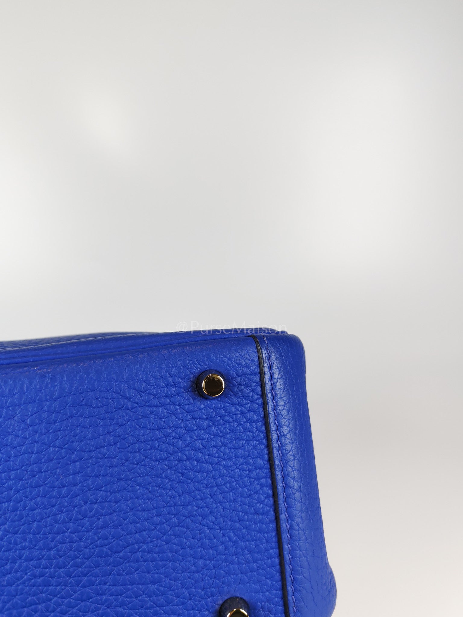 Mini Lindy Bleu Royal in Clemence Leather Maxi Quadrille Strap and Gold Hardware Stamp U (2022) | Purse Maison Luxury Bags Shop