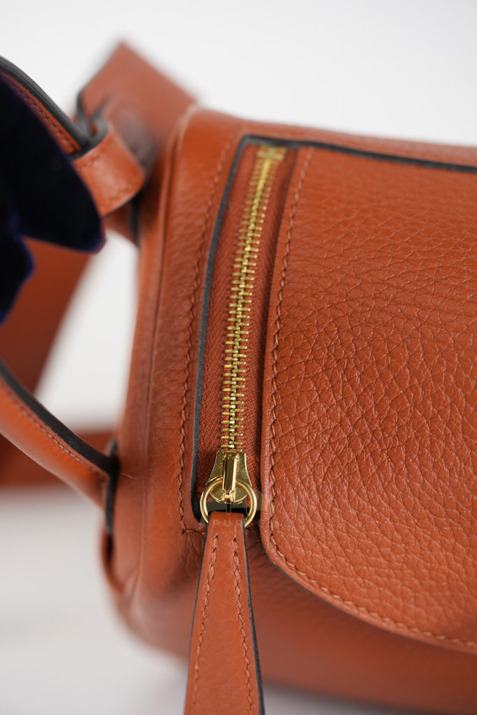 Mini Lindy Cuivre in Clemence Leather and Gold Hardware Stamp Z (2021) | Purse Maison Luxury Bags Shop