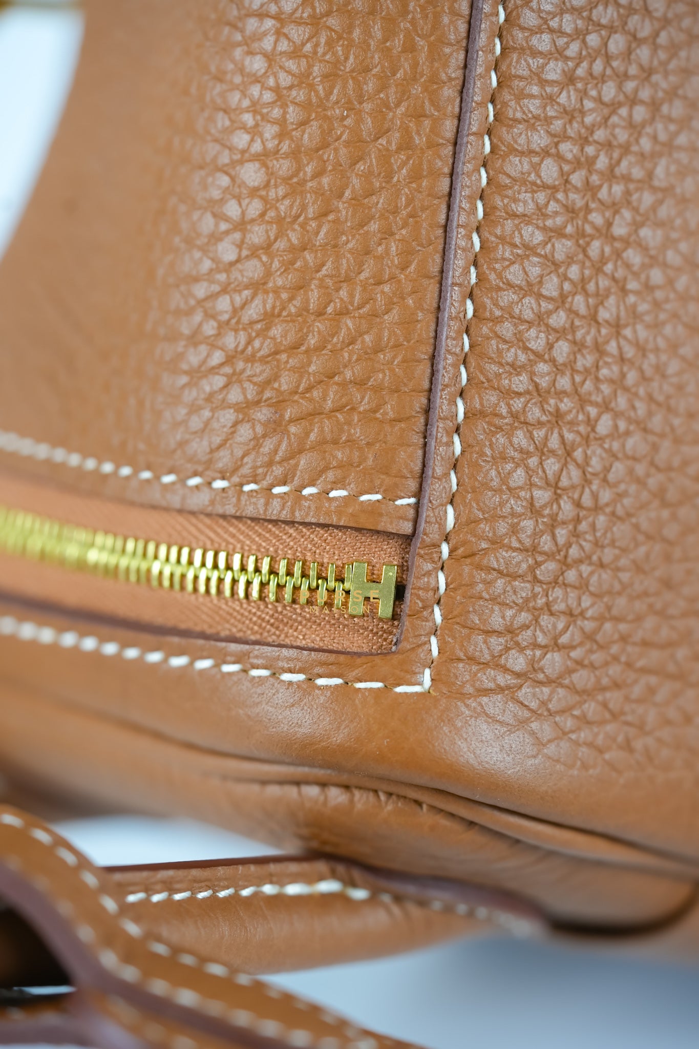 Mini Lindy Gold Clemence Leather in Gold Hardware Stamp U | Purse Maison Luxury Bags Shop