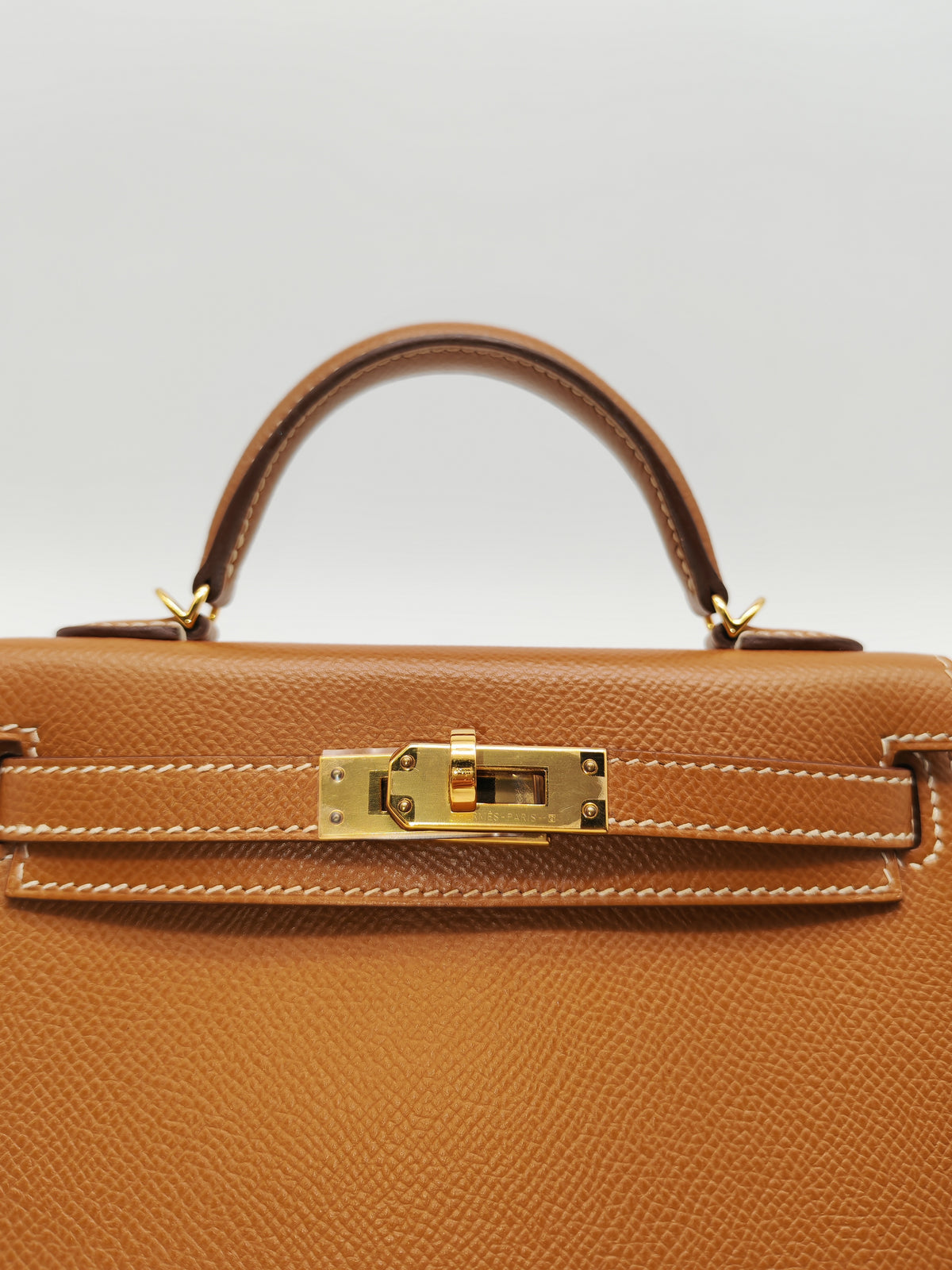 Hermes Mini Kelly II Gold in Epsom Leather and Gold Hardware Stamp D (2019)