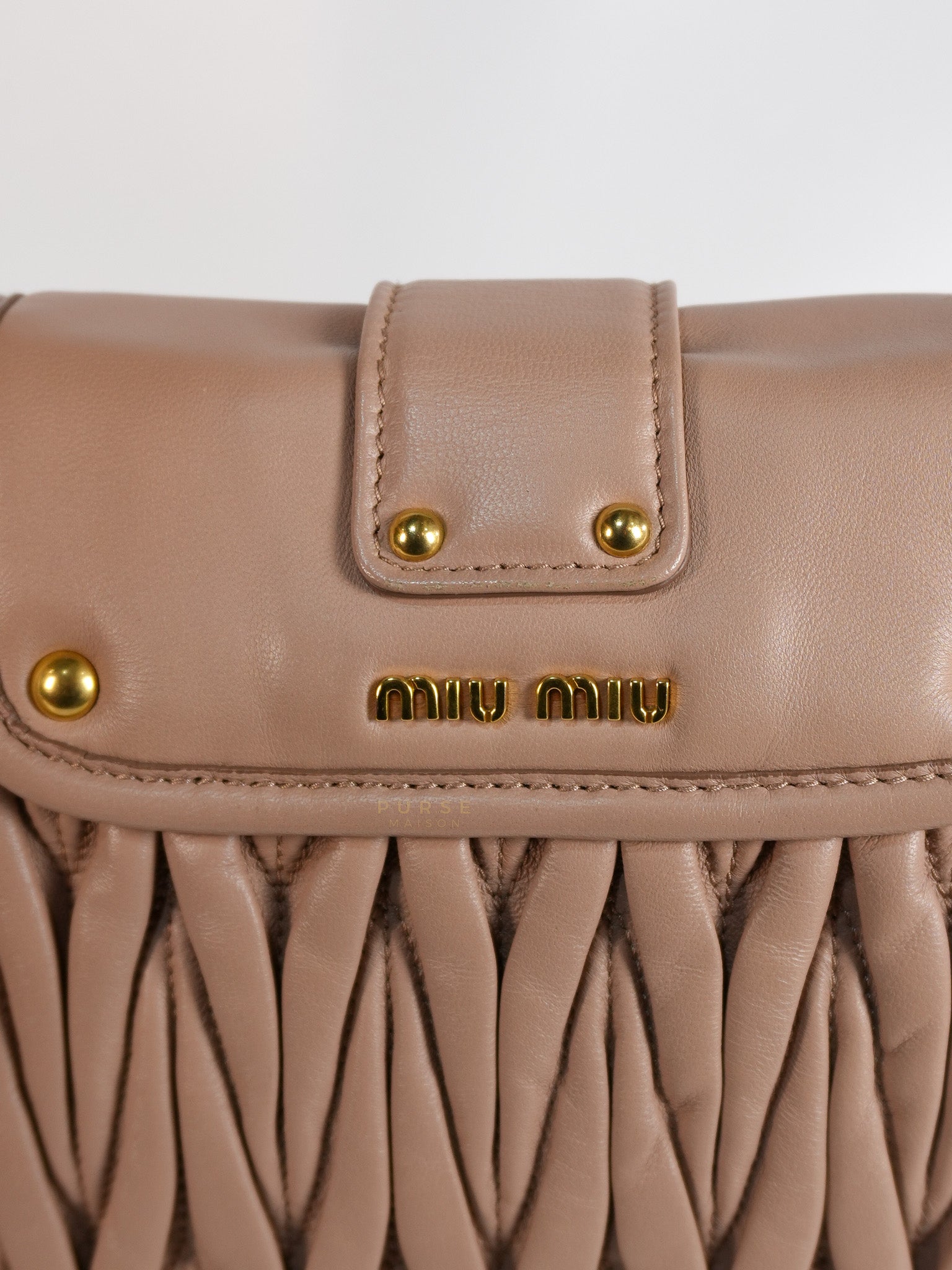 Bandoliera Matelasse Coffer Bag in Cammeo | Purse Maison Luxury Bags Shop