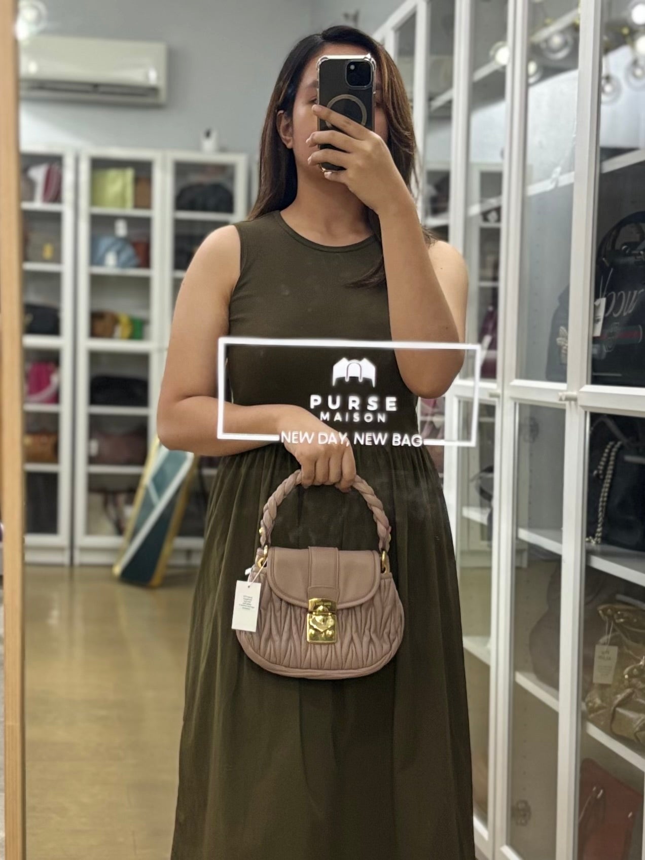 Bandoliera Matelasse Coffer Bag in Cammeo | Purse Maison Luxury Bags Shop
