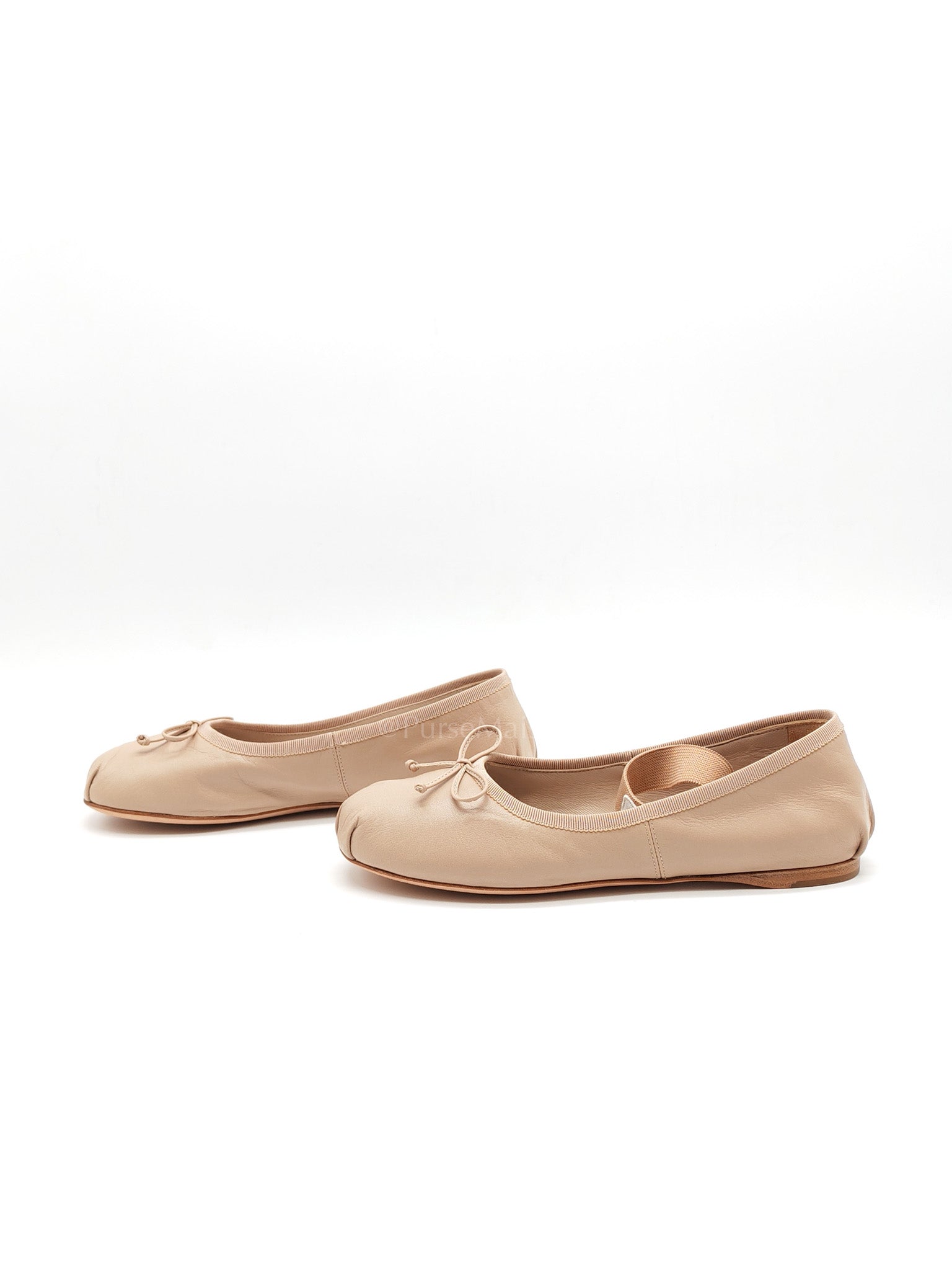 Ballerina Flats in Neutral Beige Size 37 (24cm)