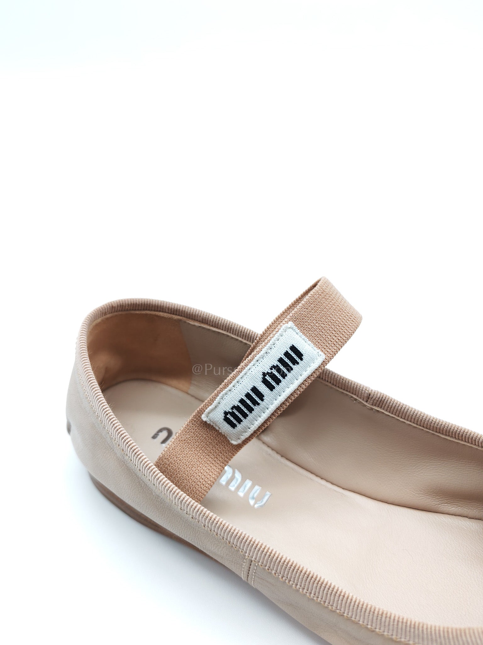 Ballerina Flats in Neutral Beige Size 37 (24cm)