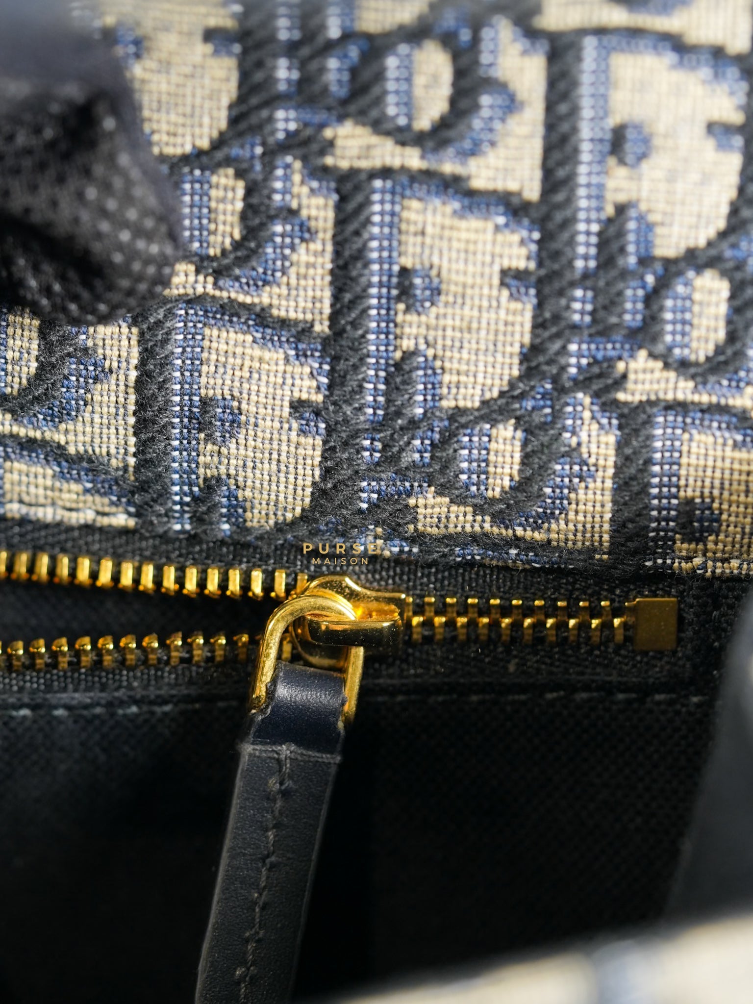 Montaigne 30 Navy Blue Oblique Embroidery Chain Bag in Gold Hardware | Purse Maison Luxury Bags Shop