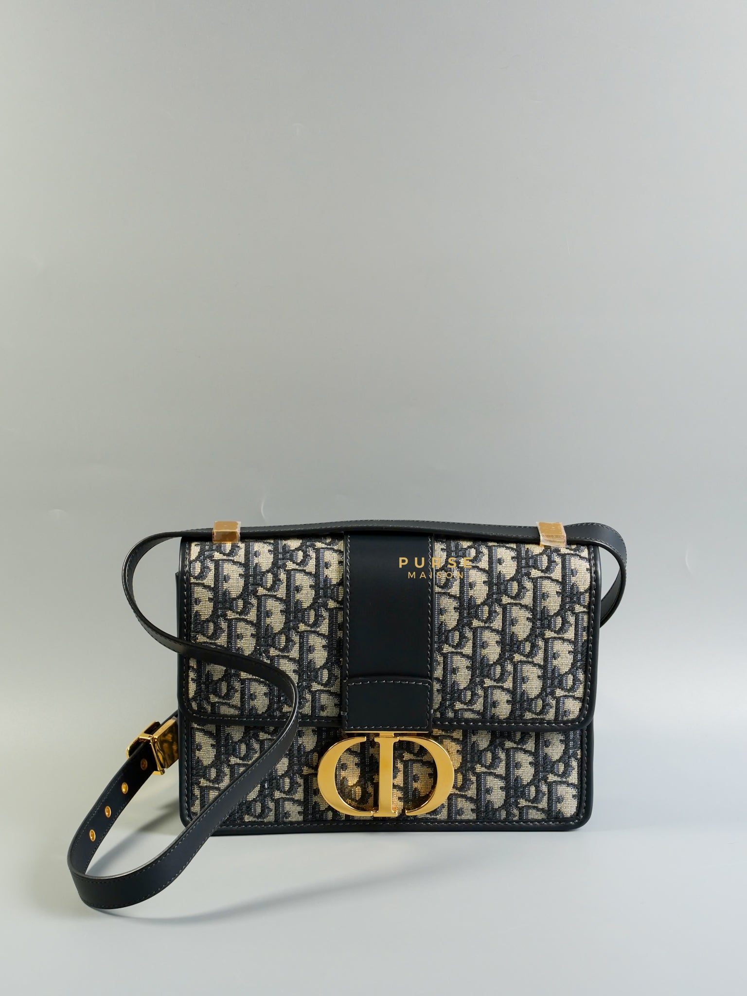 Montaigne 30 Oblique Embroidery Bag in Gold Hardware | Purse Maison Luxury Bags Shop