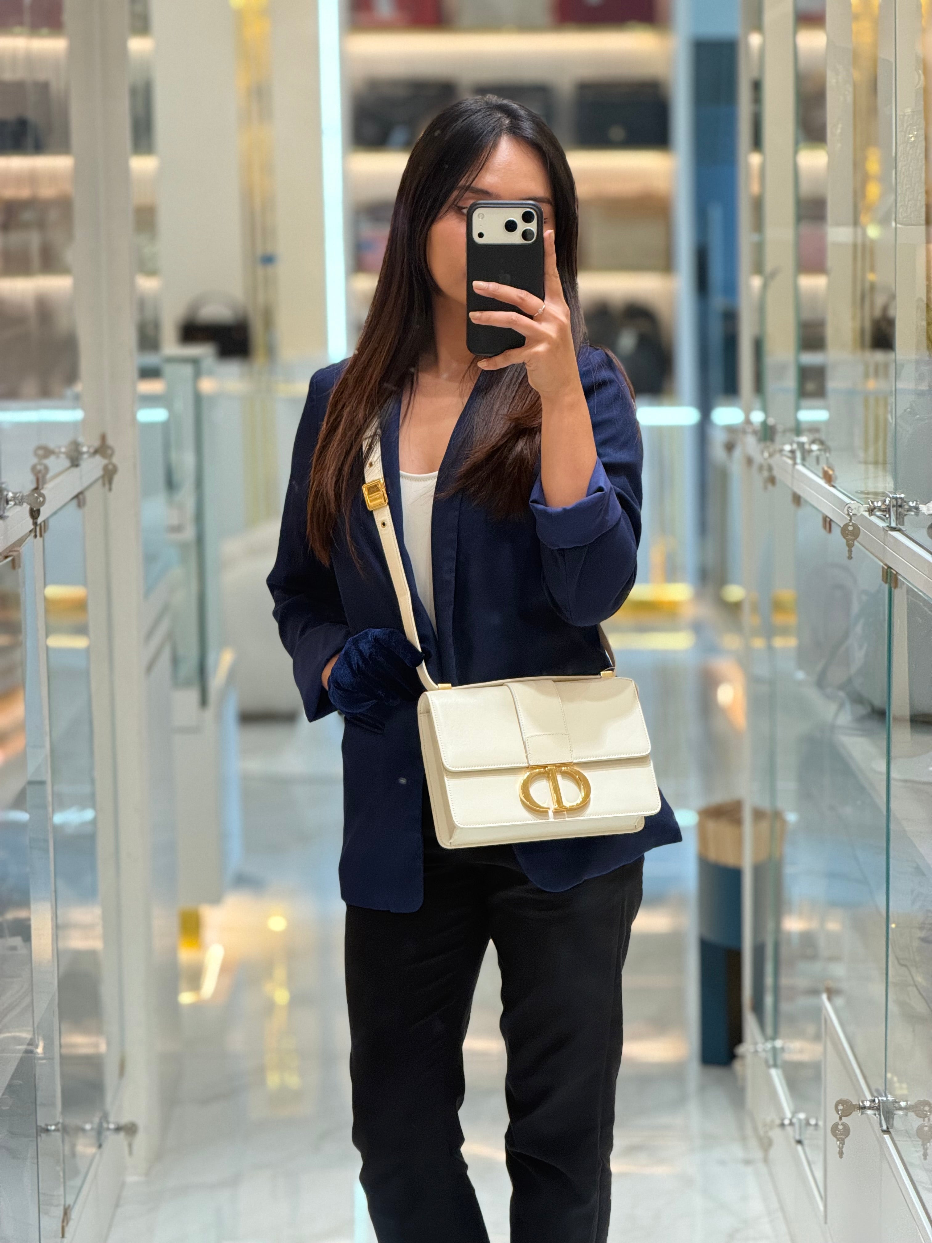 Montaigne in Medium White Calfskin Leather Crossbody Bag | Purse Maison Luxury Bags Shop